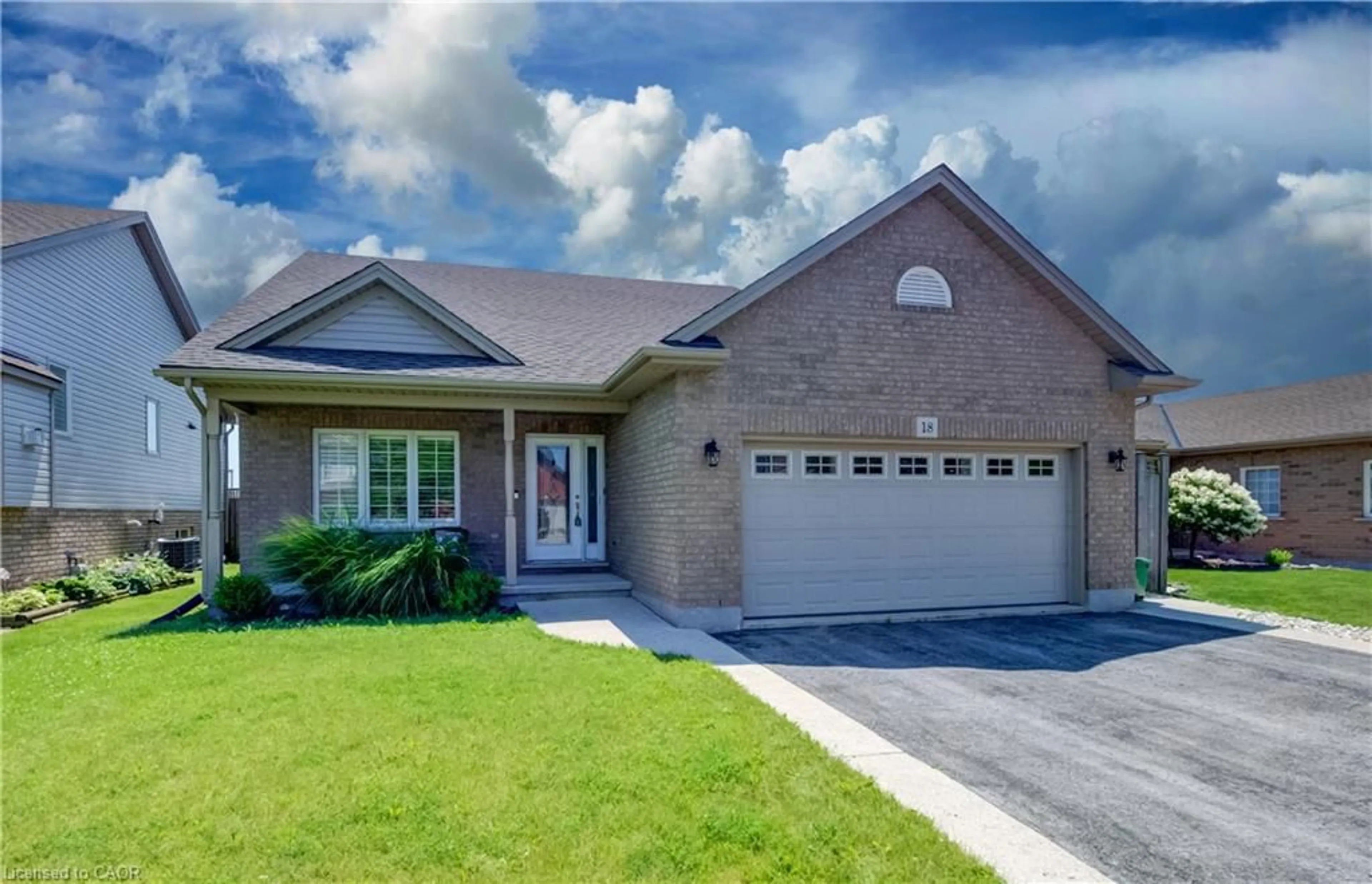 Home with brick exterior material, street for 18 Cherry Ave, Smithville Ontario L0R 2A0