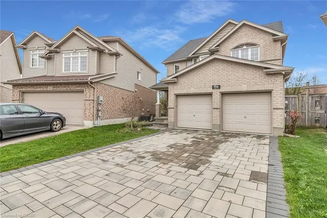 956 Banffshire Crt, Kitchener 2