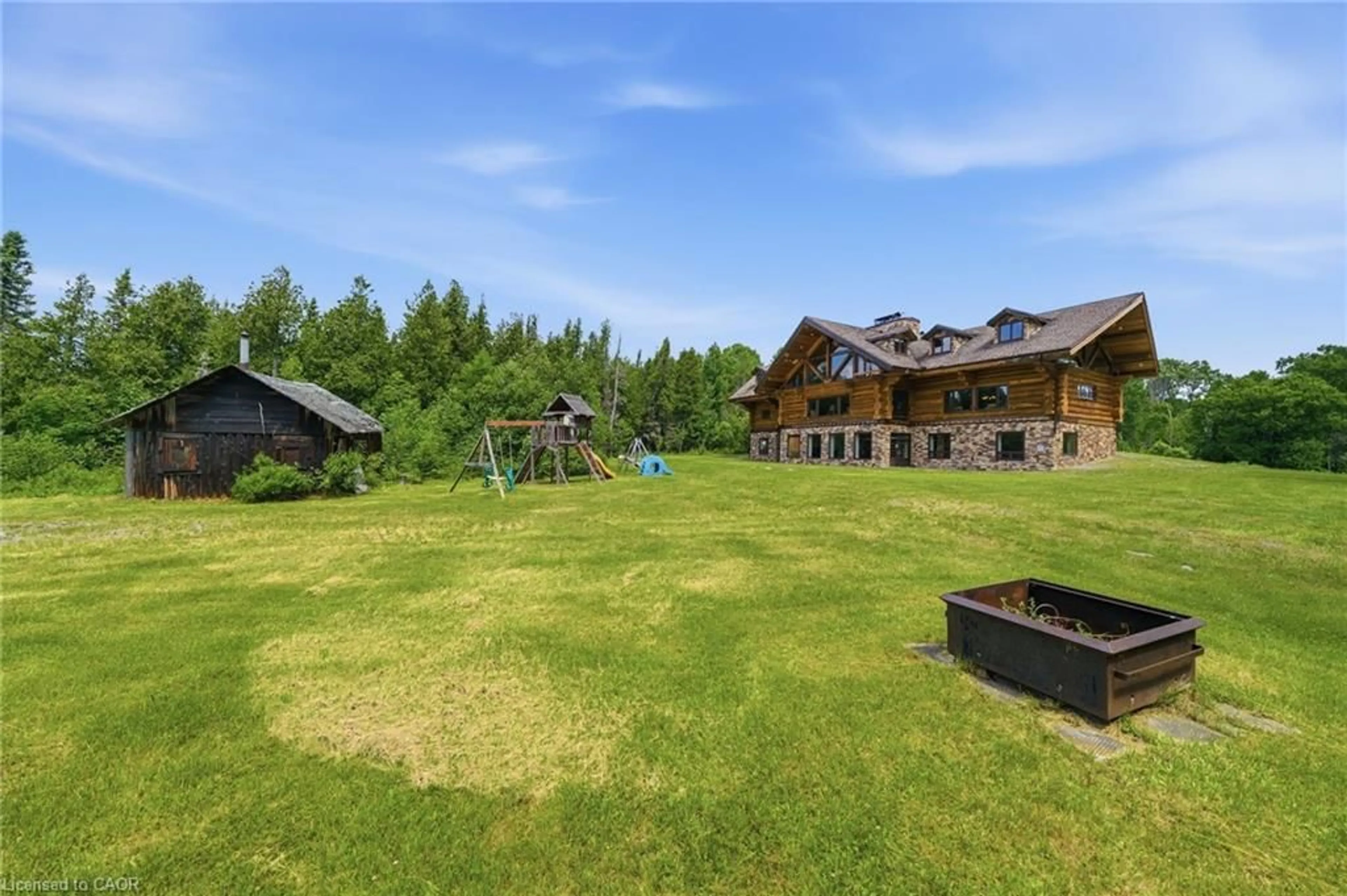 A pic from outside/outdoor area/front of a property/back of a property/a pic from drone, mountain view for 250 Kanichee Mine Rd, Temagami Ontario P0H 2H0