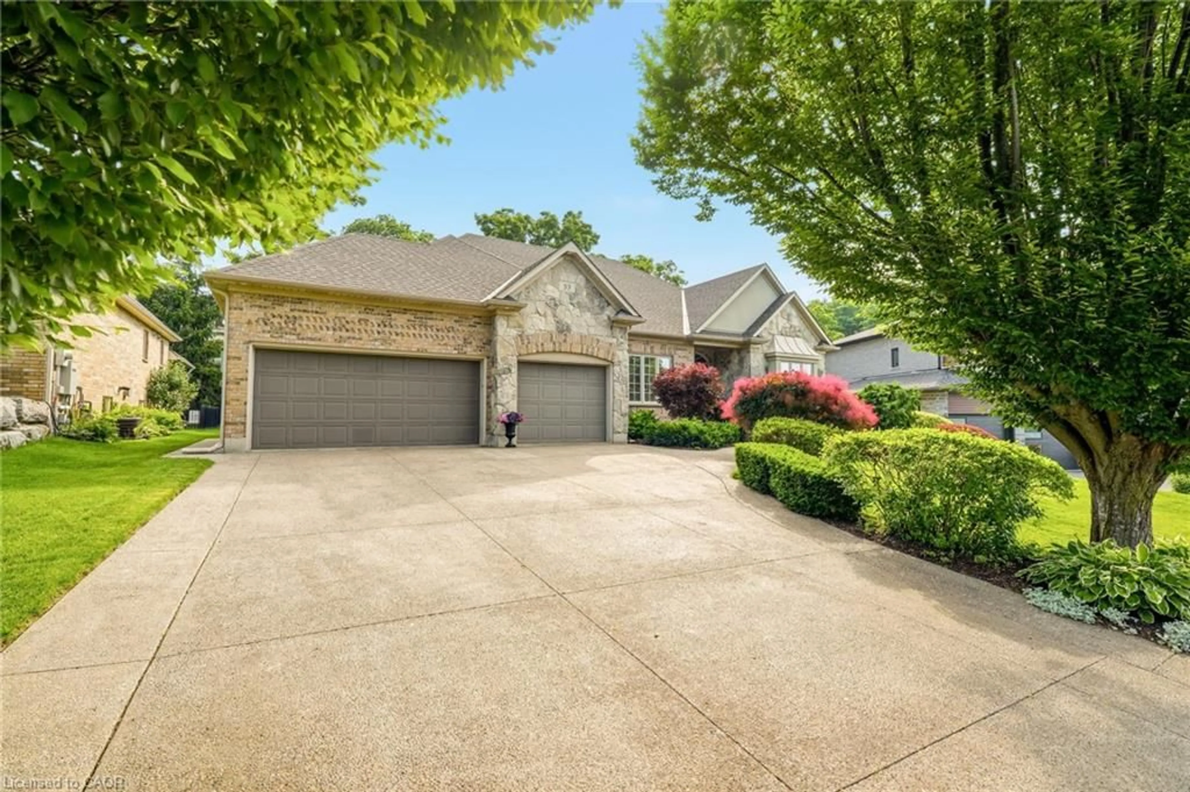 Unknown for 53 Rockcliffe Rd, Waterdown Ontario L9H 7H5