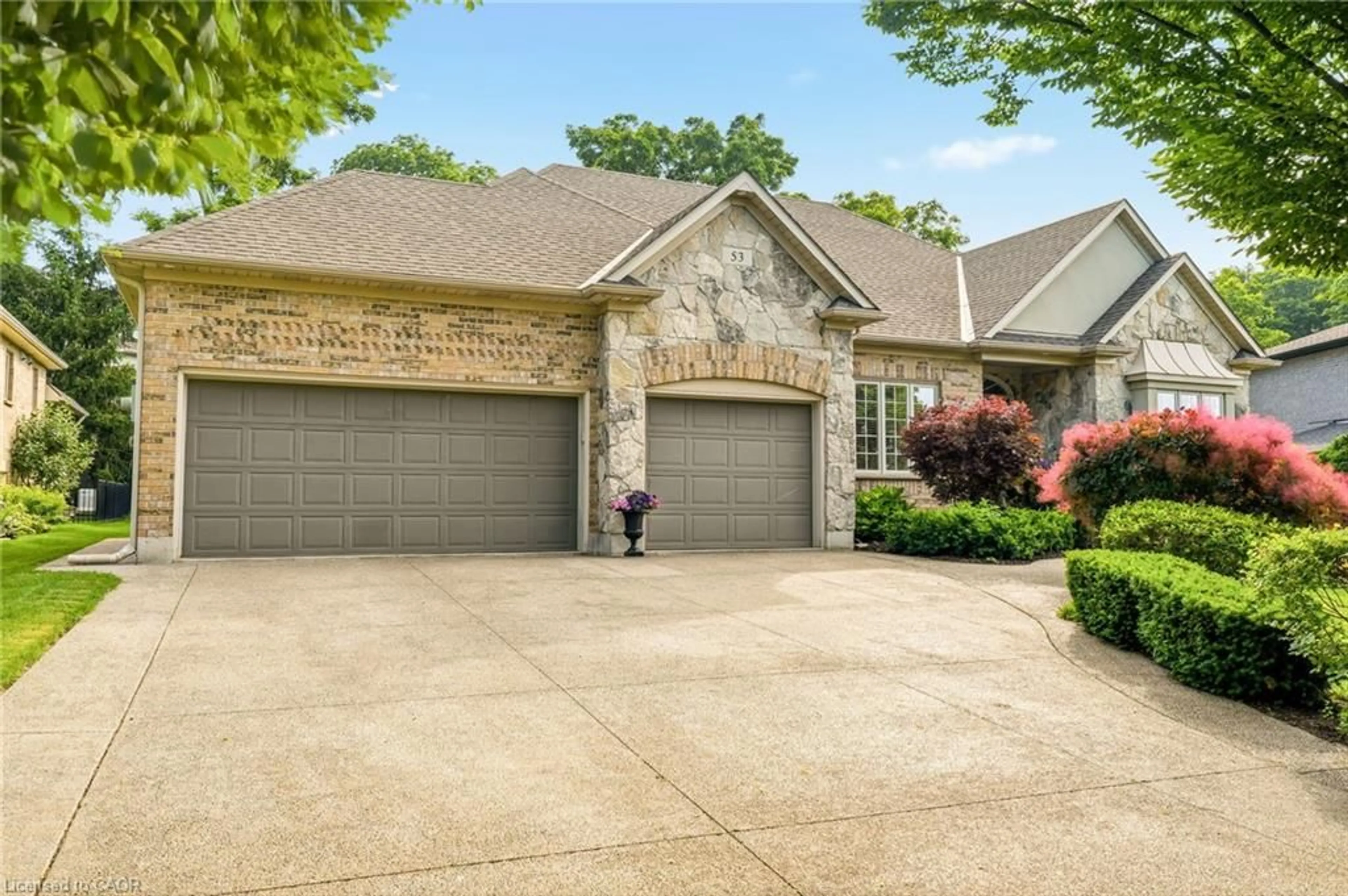 Home with brick exterior material, street for 53 Rockcliffe Rd, Waterdown Ontario L9H 7H5
