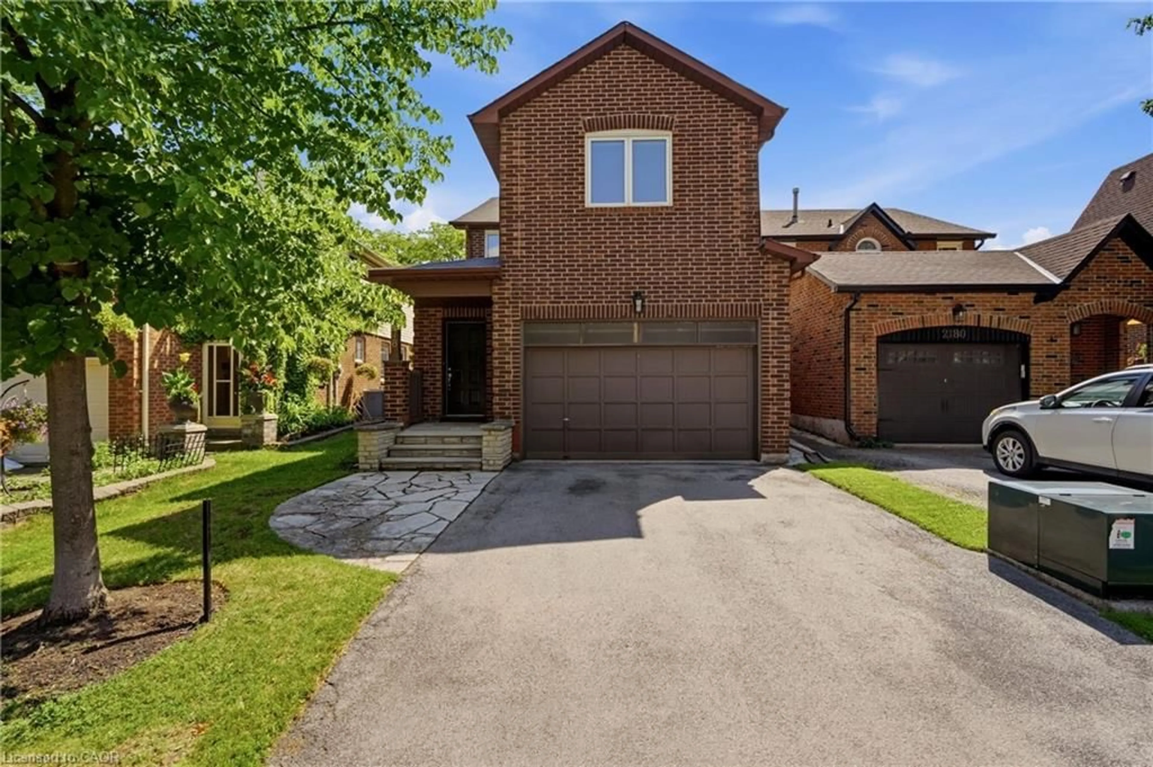 Home with brick exterior material, street for 2178 Madden Blvd, Oakville Ontario L6H 3M2