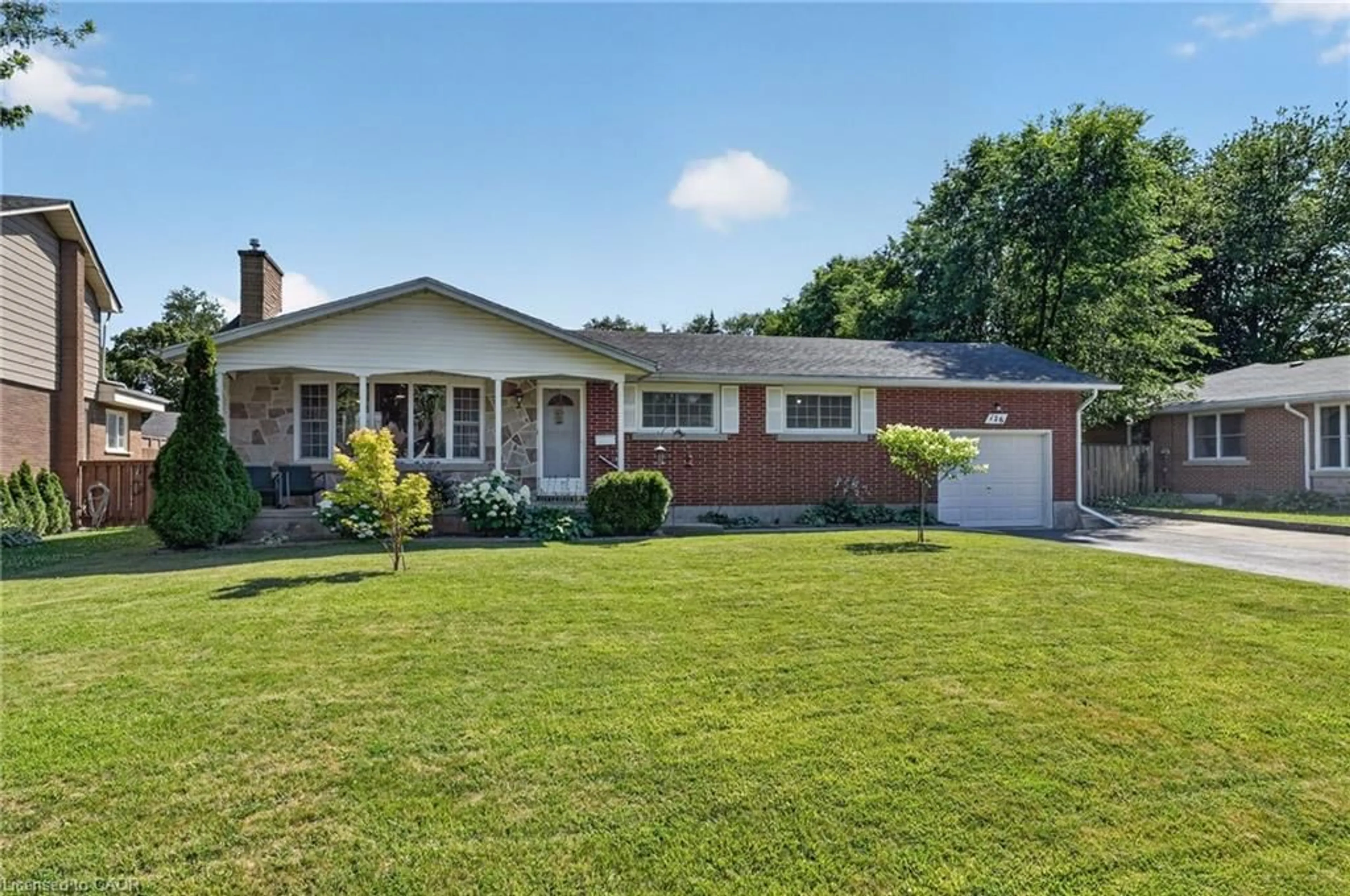 Home with brick exterior material, street for 126 Victoria Ave, Dunnville Ontario N1A 1A5