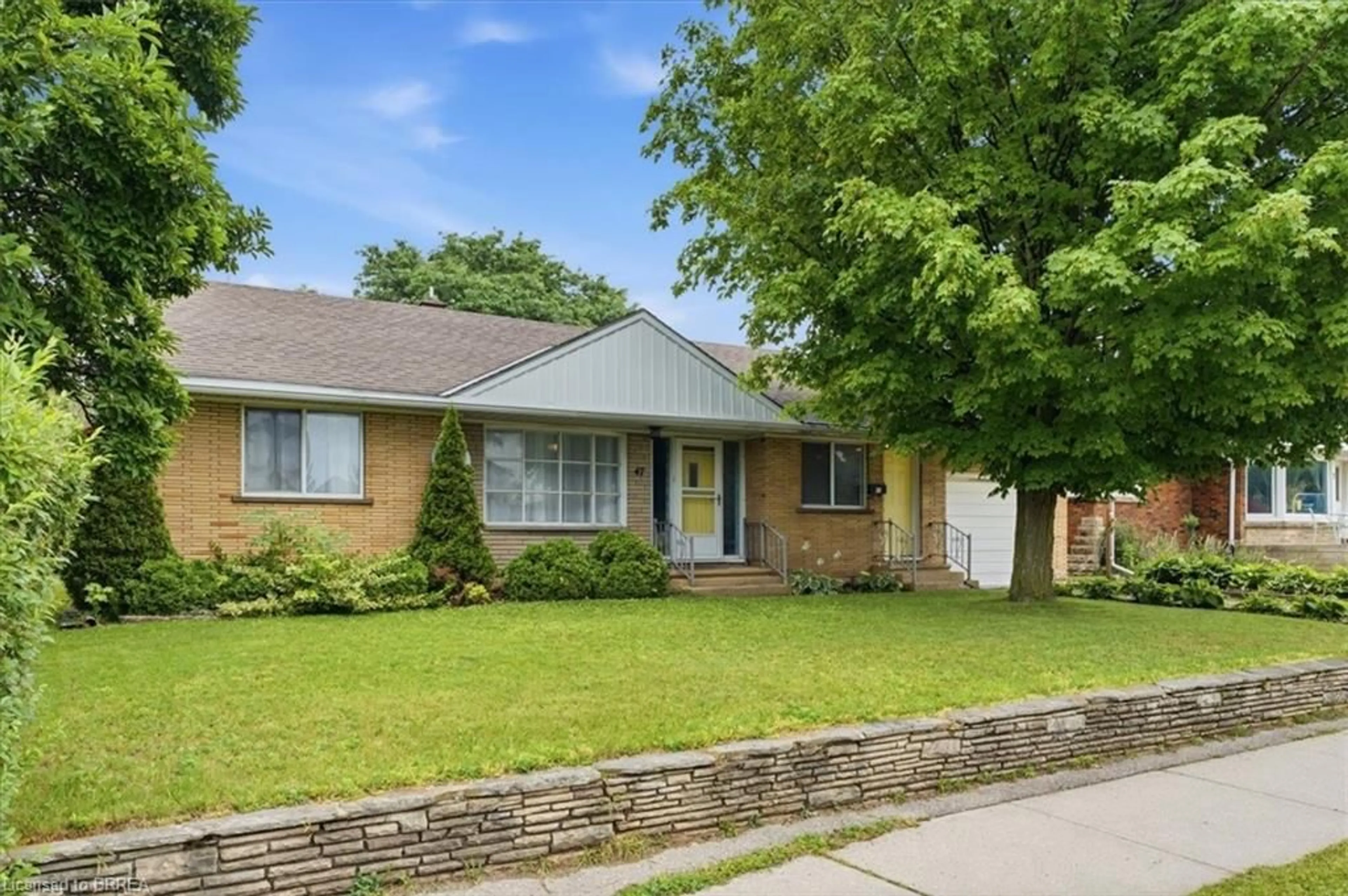 Home with brick exterior material, street for 47 Lansdowne Ave, Delhi Ontario N4B 1R2