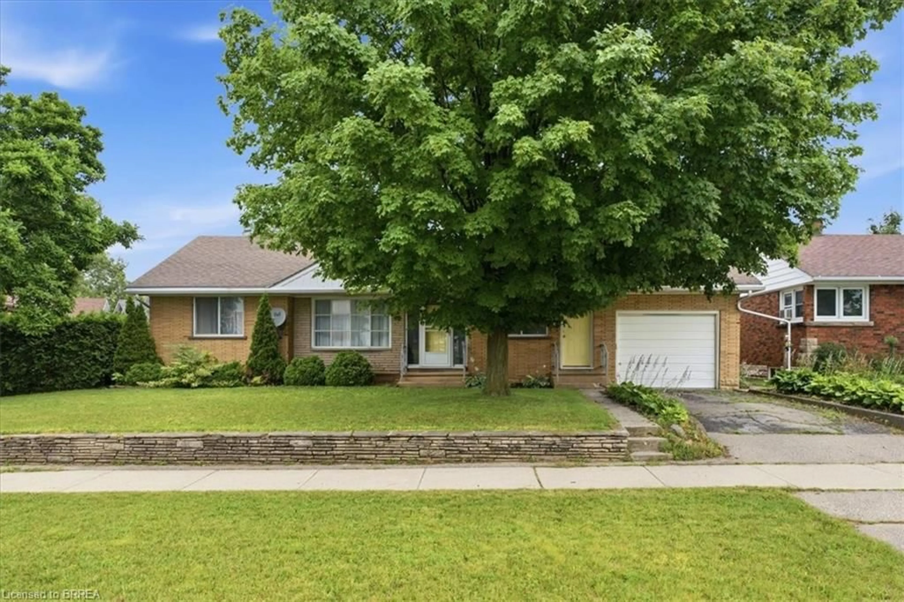 Home with brick exterior material, street for 47 Lansdowne Ave, Delhi Ontario N4B 1R2