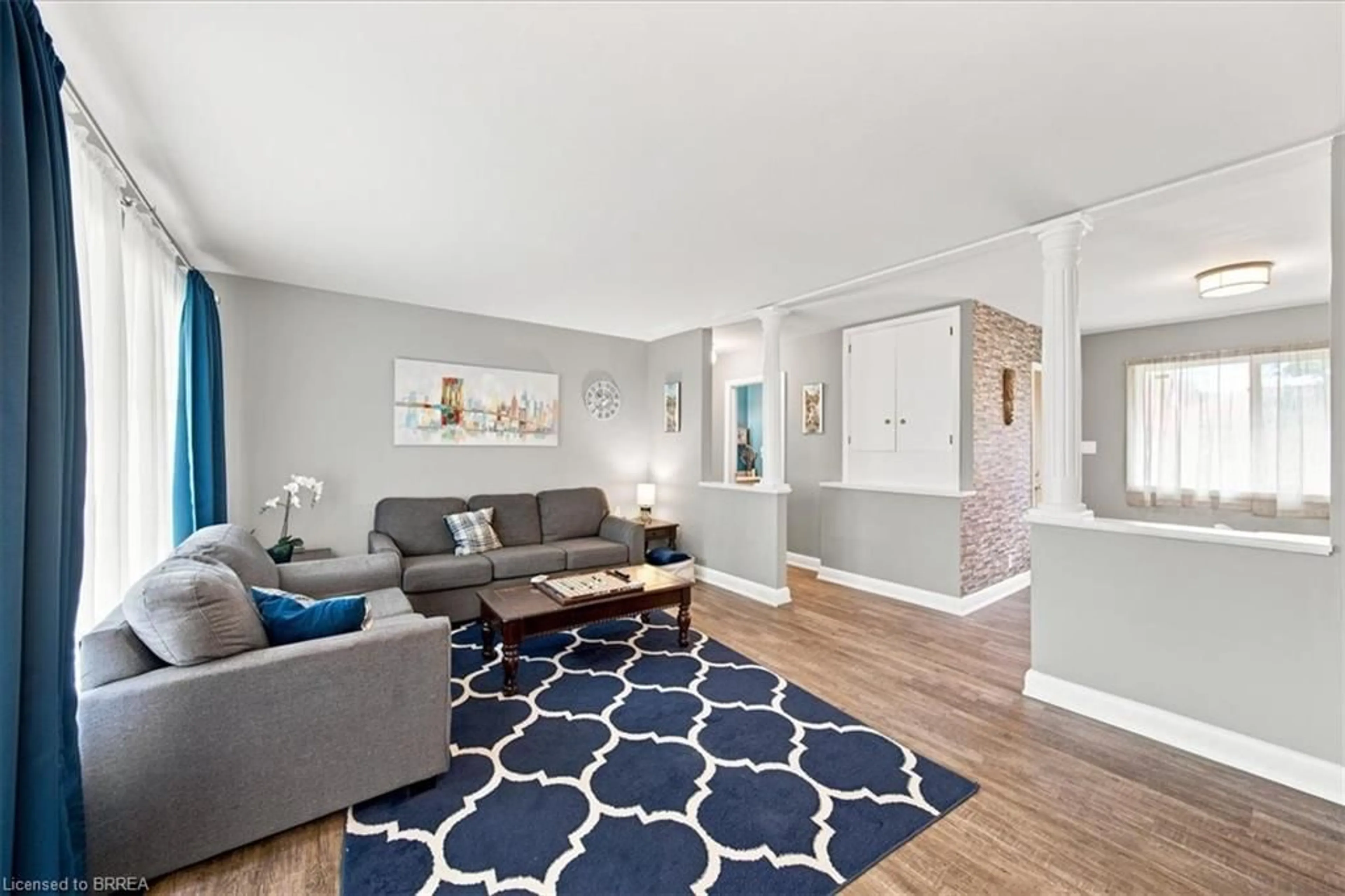 Living room with furniture, unknown for 47 Lansdowne Ave, Delhi Ontario N4B 1R2