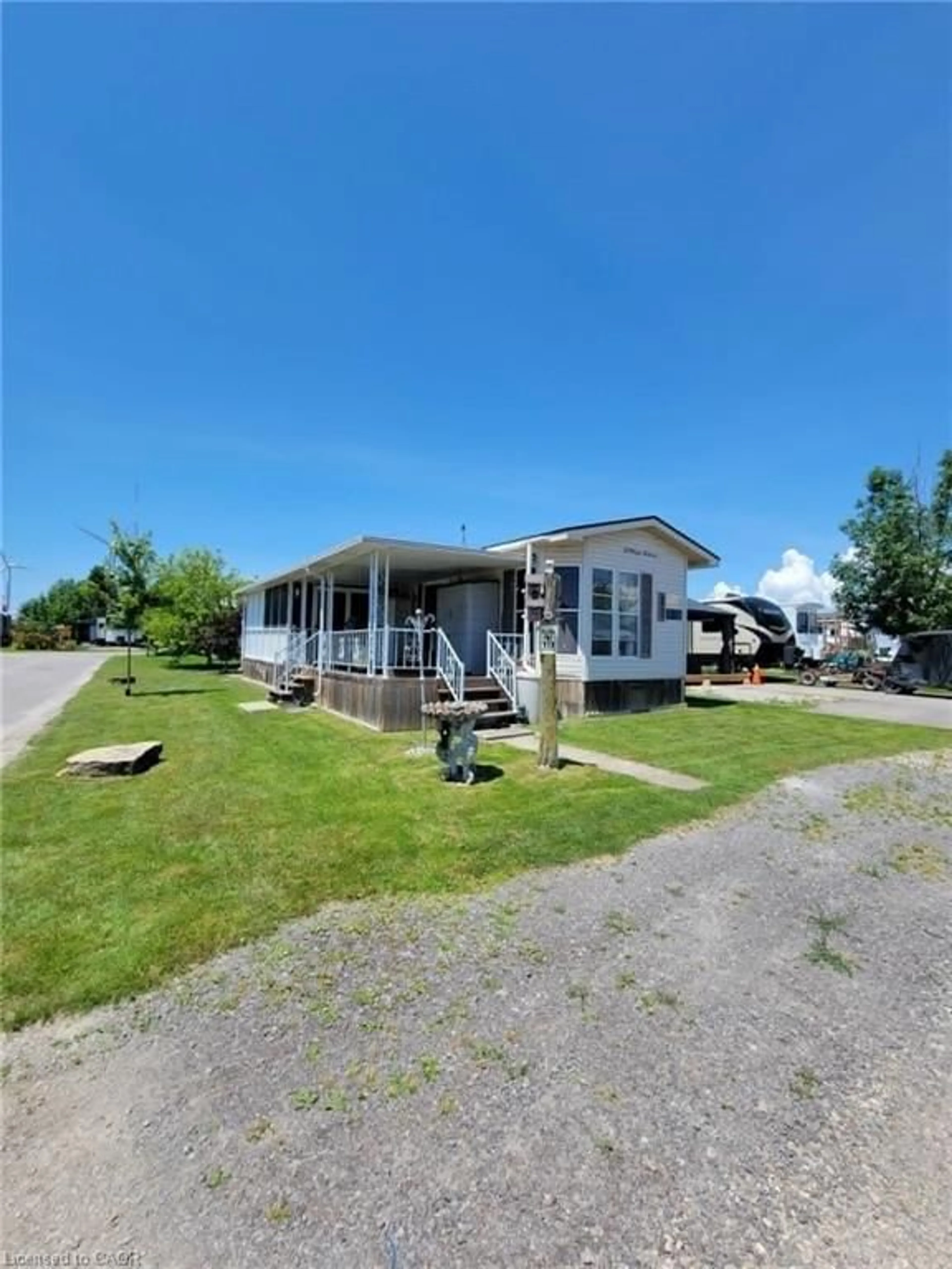 A pic from outside/outdoor area/front of a property/back of a property/a pic from drone, unknown for 659 Port Maitland Rd #85, Dunnville Ontario N1A 2W6
