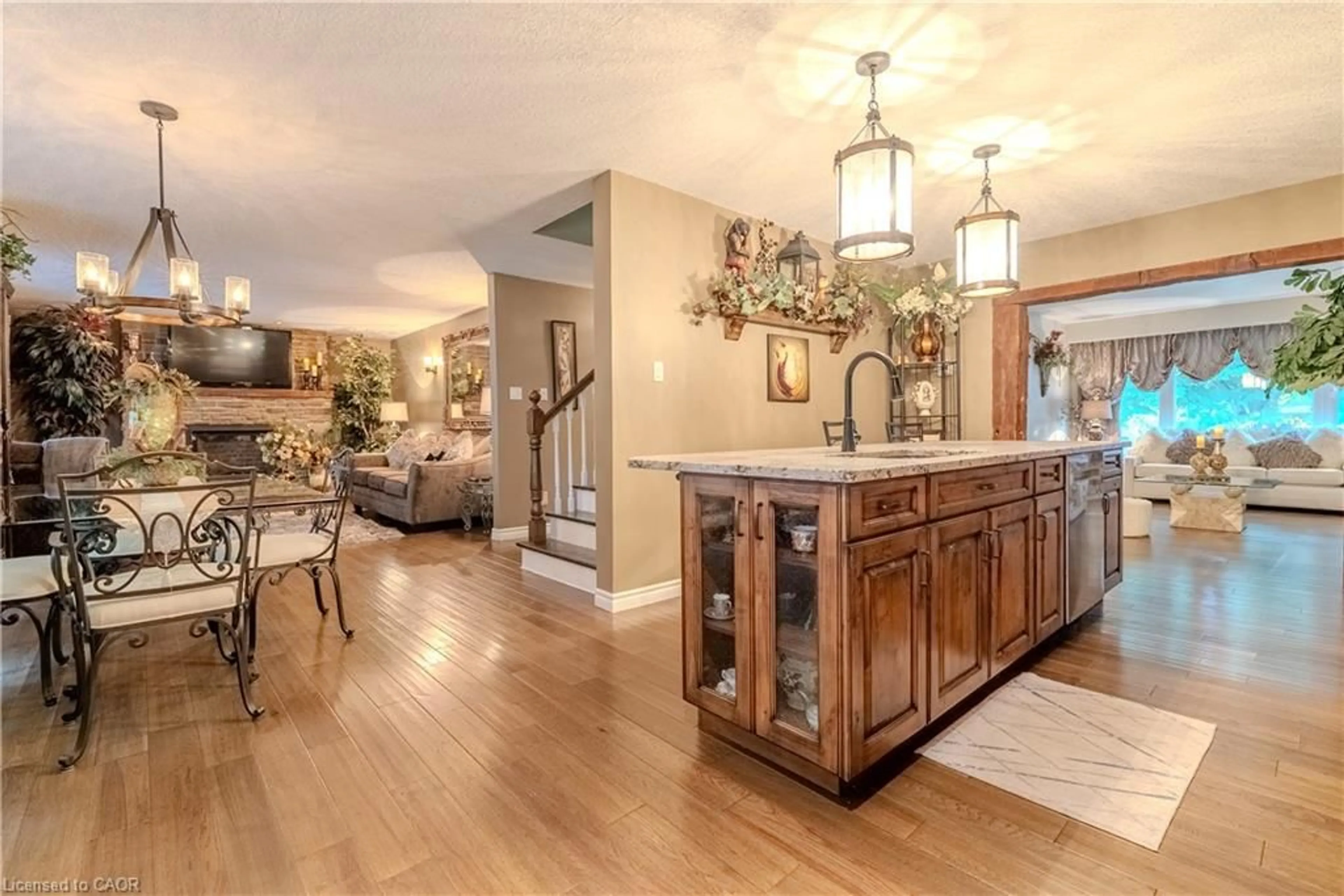 Open concept kitchen, unknown for 68 Georgian St, Kitchener Ontario N2B 3P4