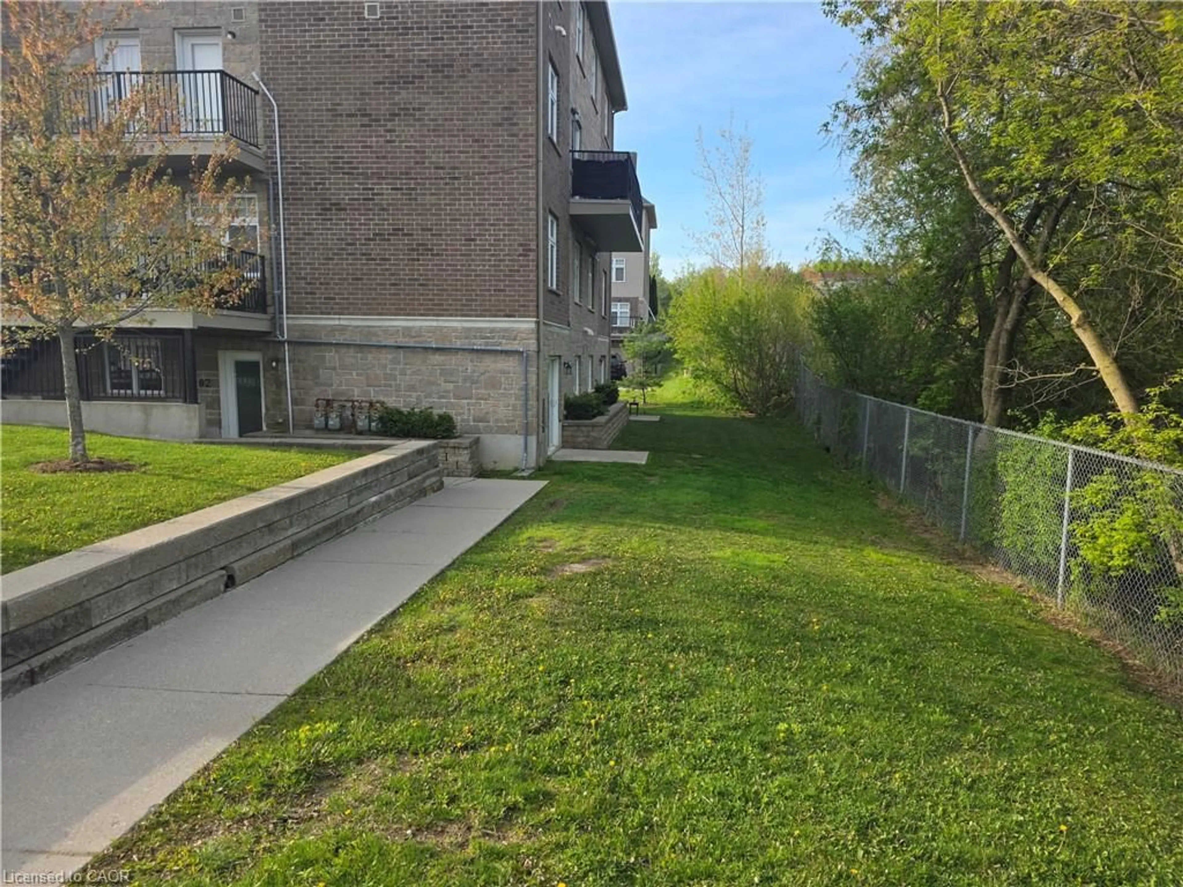 Unknown for 40 Cheese Factory Rd #102, Cambridge Ontario N1P 1C1