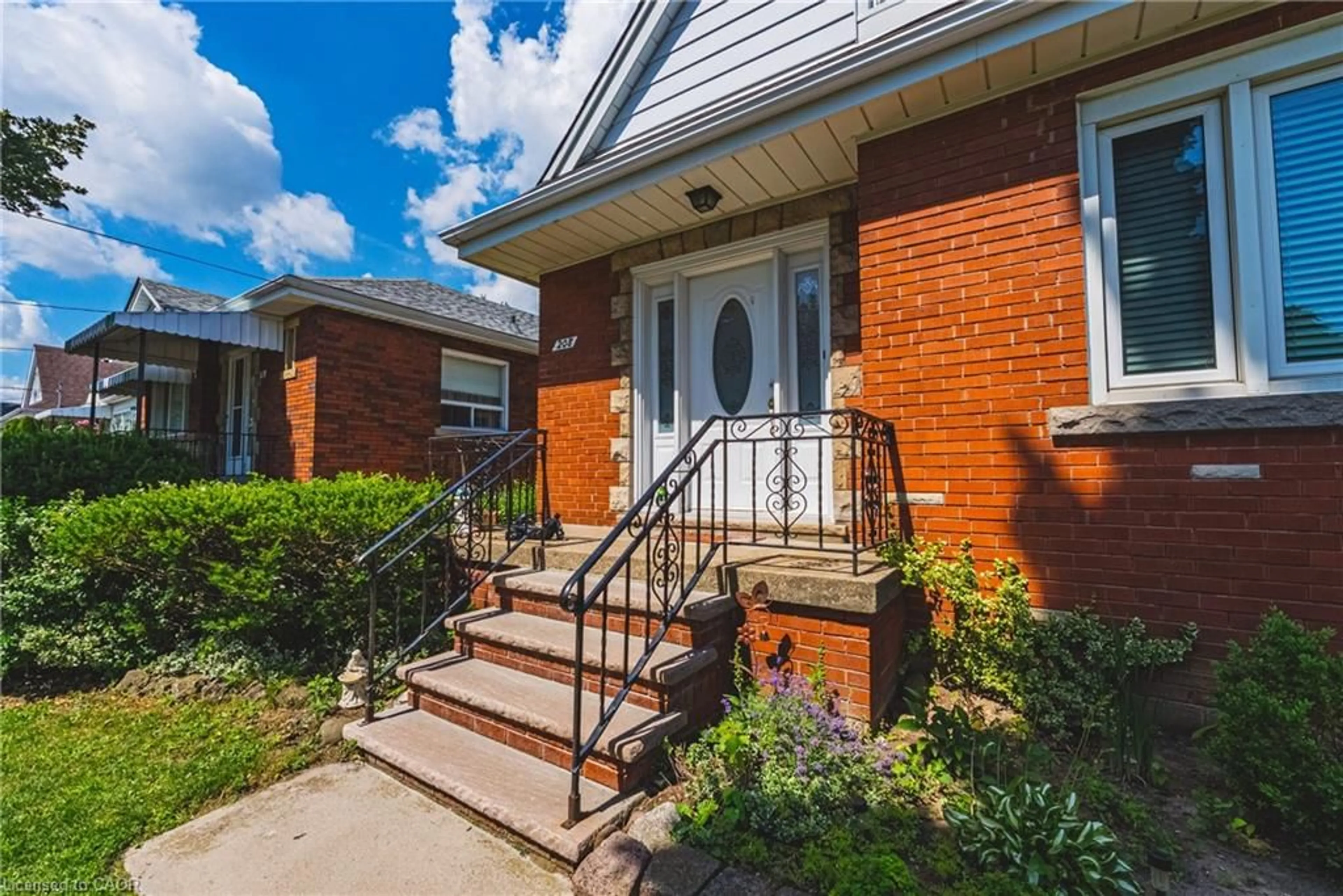 Home with brick exterior material, street for 208 Glencarry Ave, Hamilton Ontario L8K 3R9
