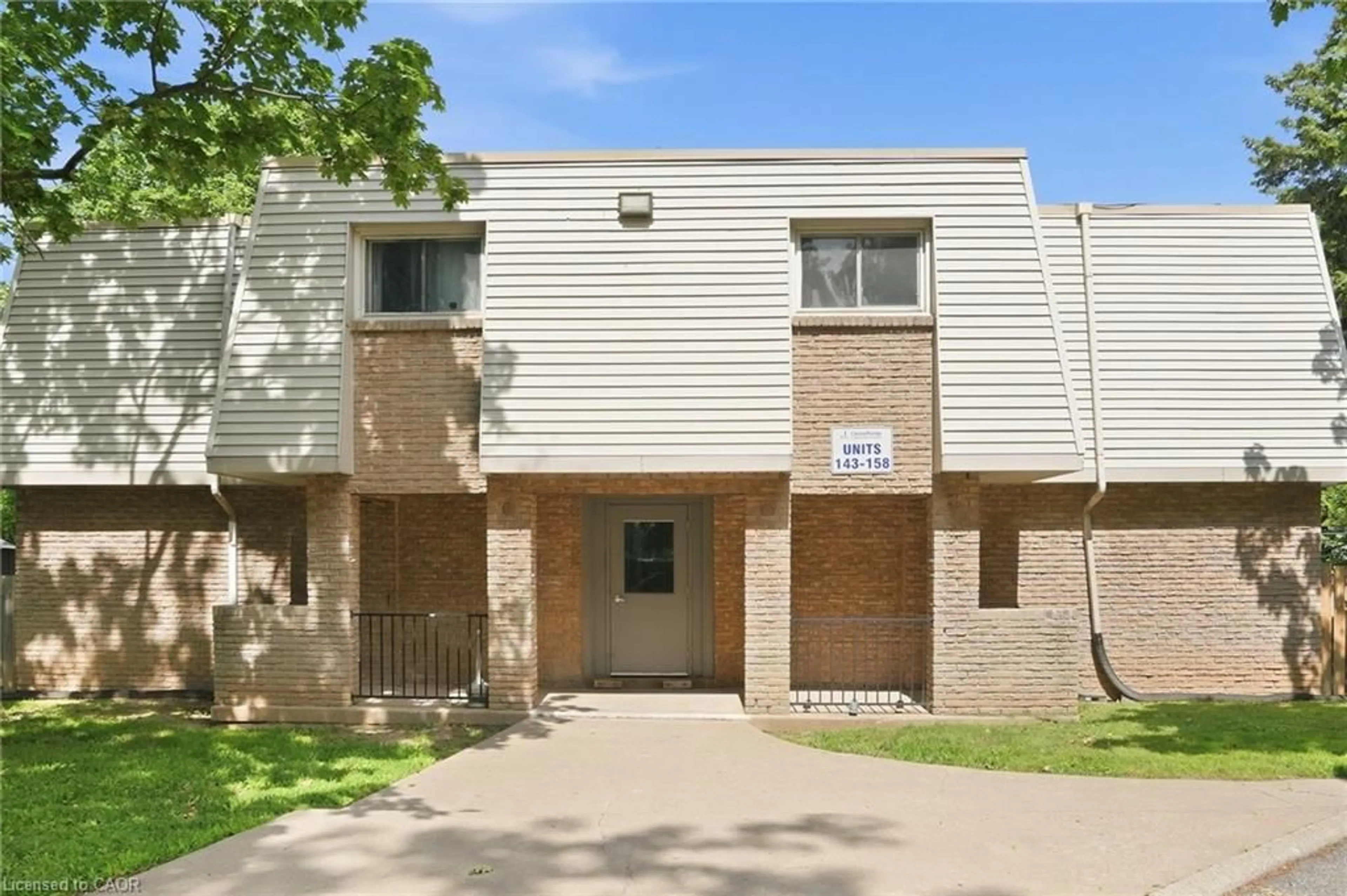 Unknown for 17 Old Pine Trail #156, St. Catharines Ontario L2M 6P9