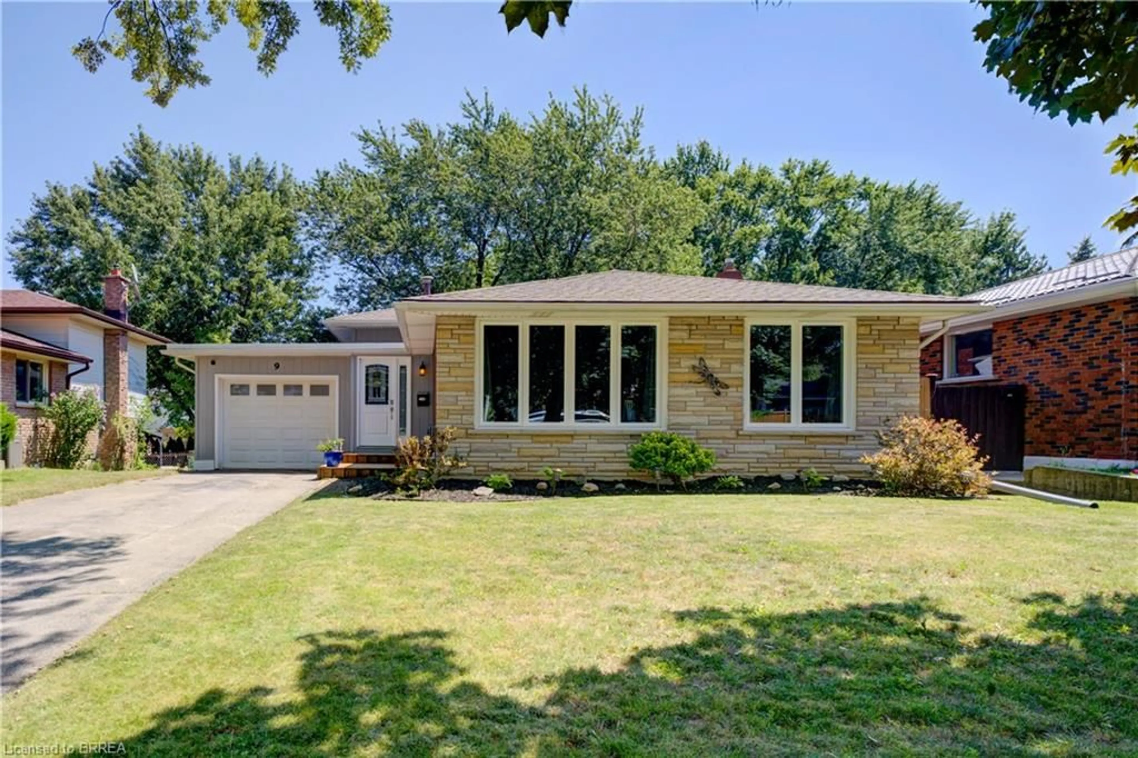 Home with brick exterior material, street for 9 Winding Way, Brantford Ontario N3R 3S1
