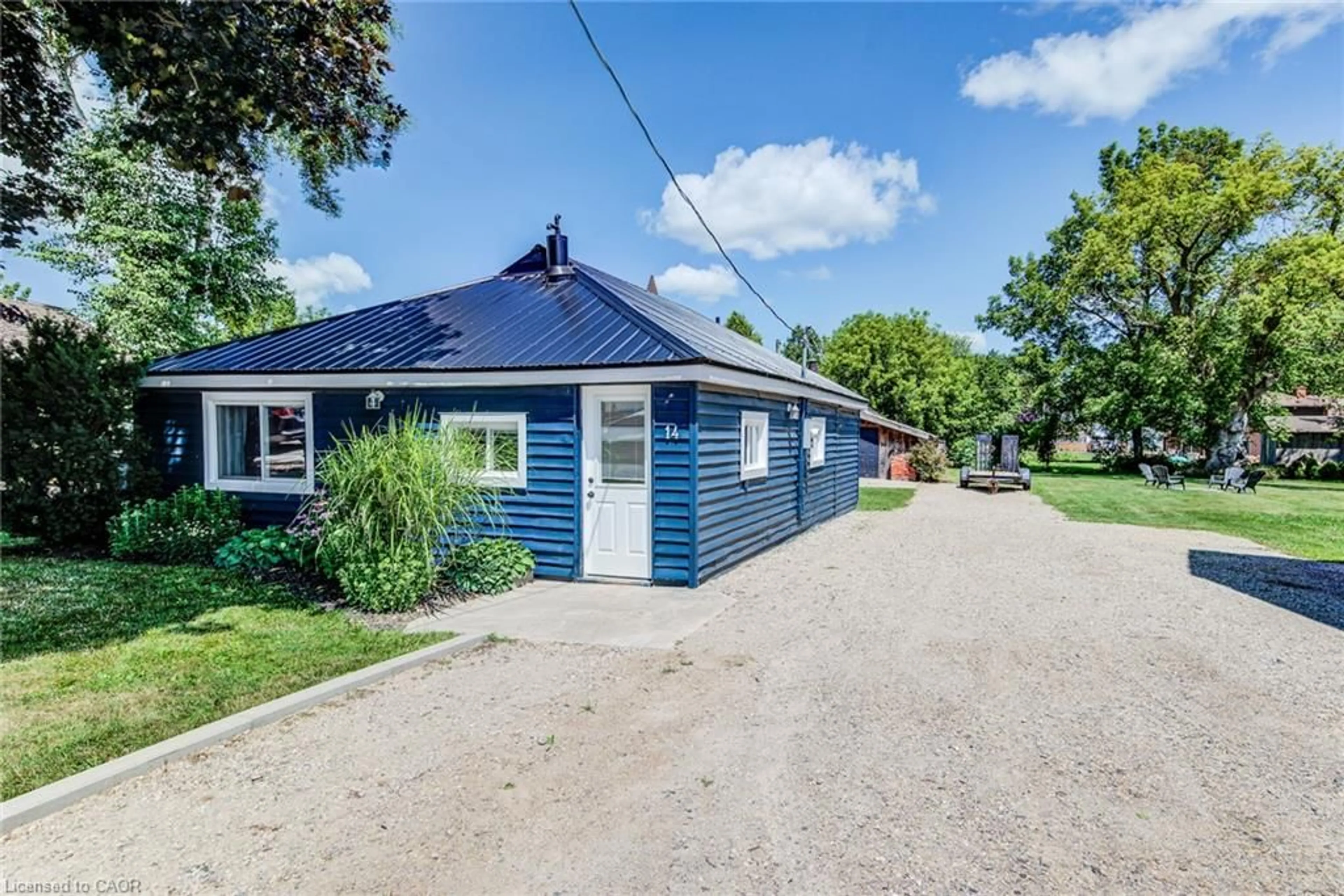 Shed for 14 Maddison St, Monkton Ontario N0K 1P0