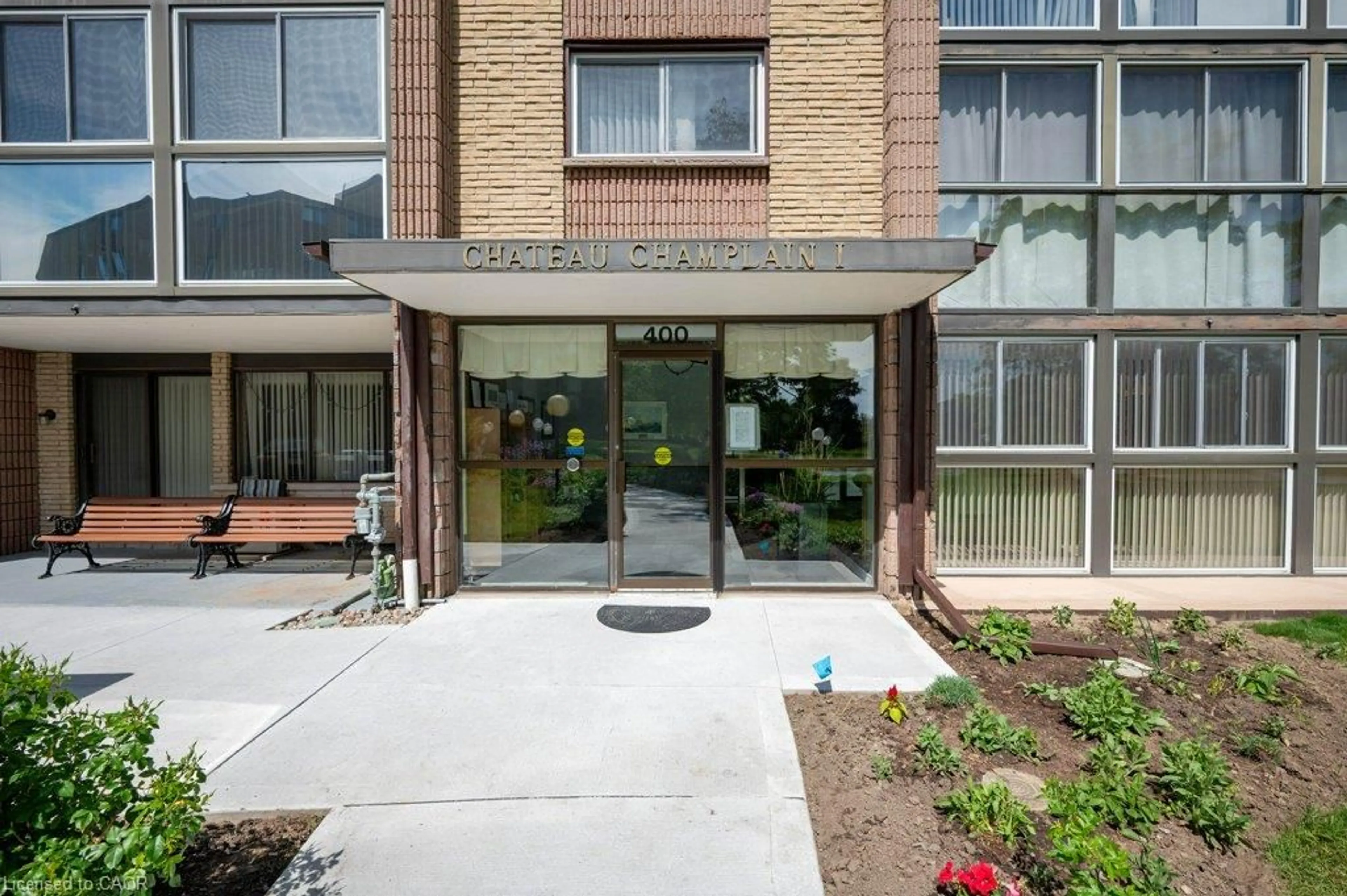 Unknown for 400 Champlain Blvd #406, Cambridge Ontario N1R 7J6