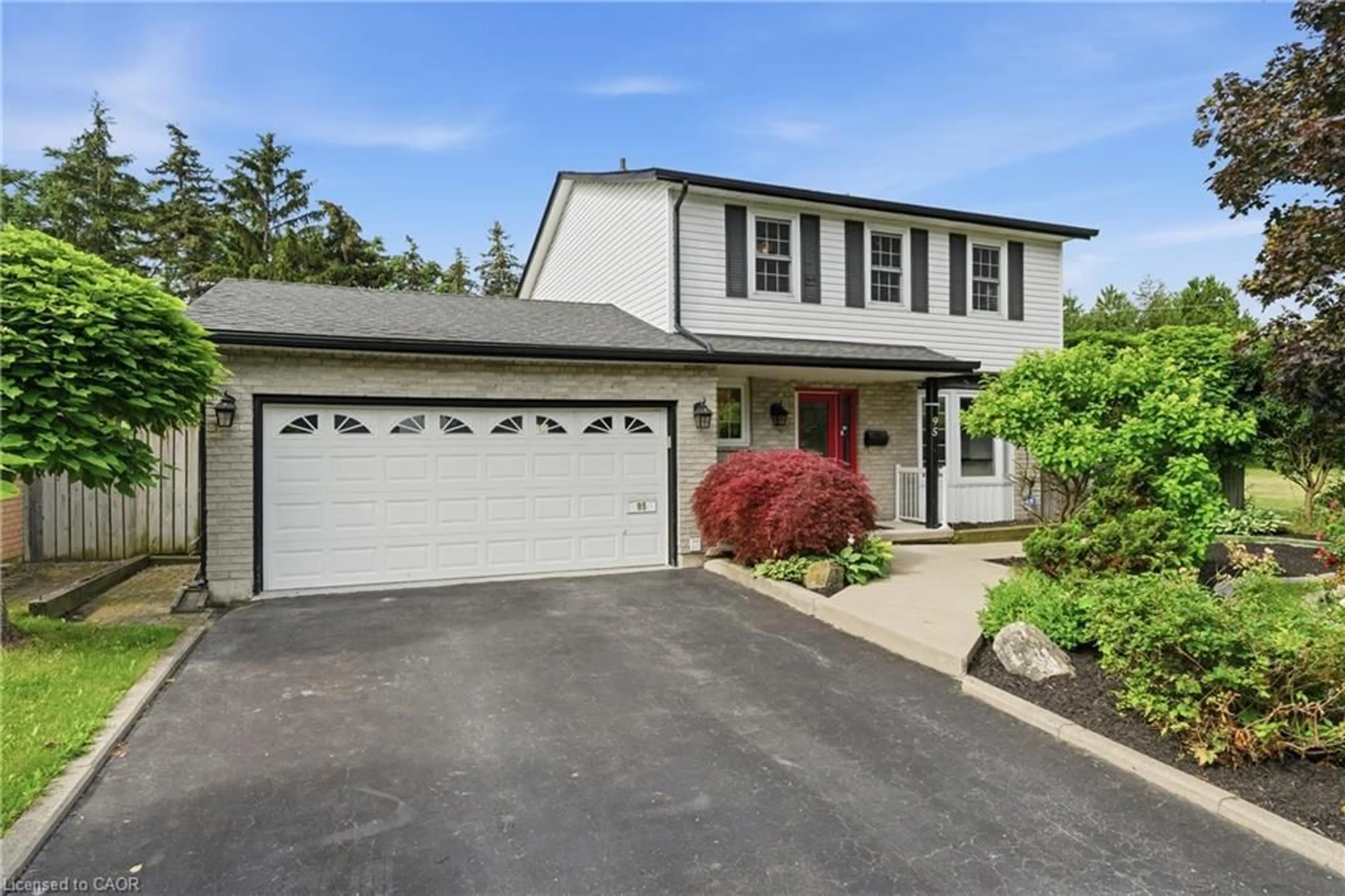 Unknown for 95 Birchpark Dr, Grimsby Ontario L3M 4M9