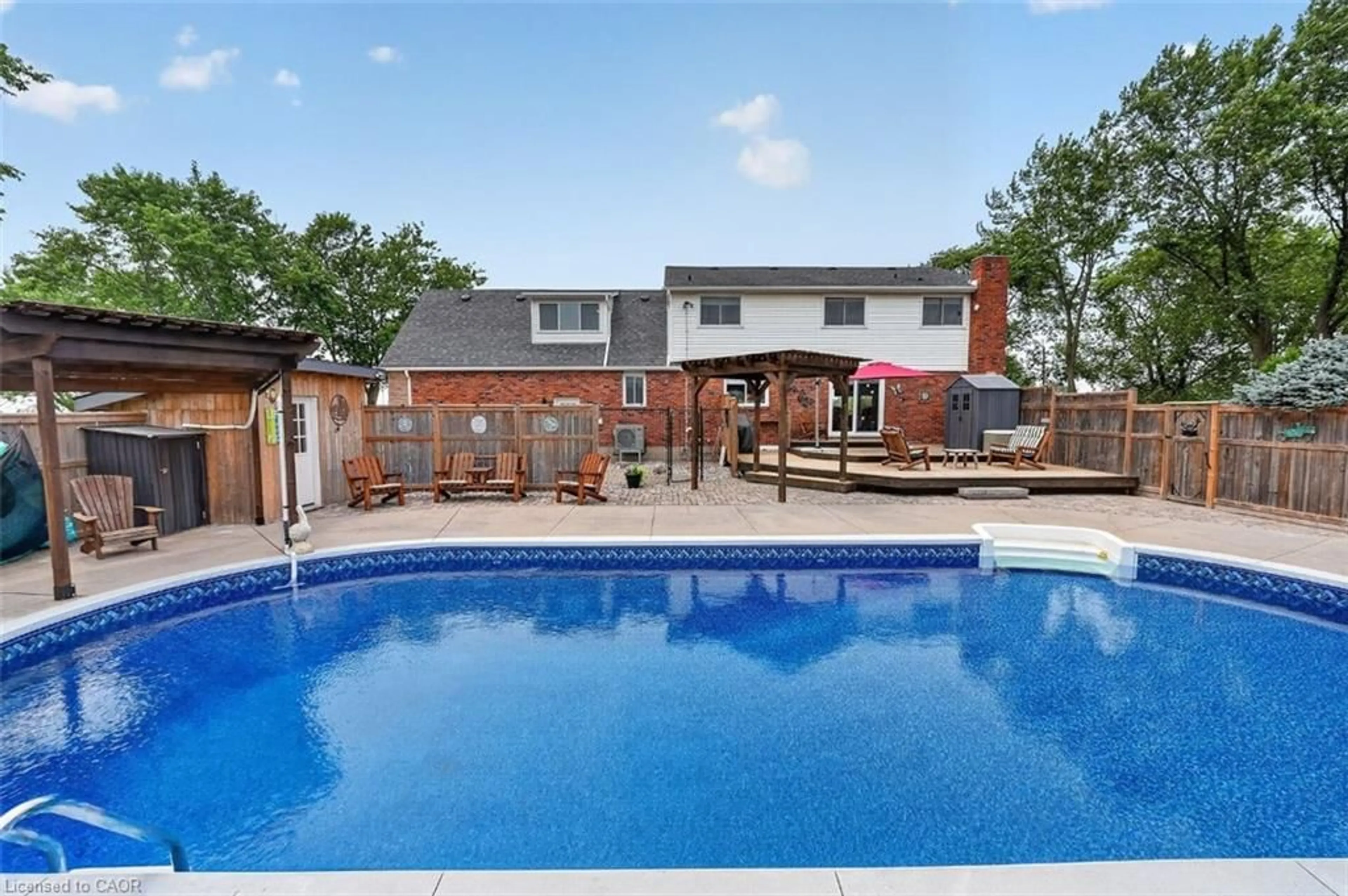 Pool for 2471-2467 Port Davidson Rd, Smithville Ontario L0R 2A0