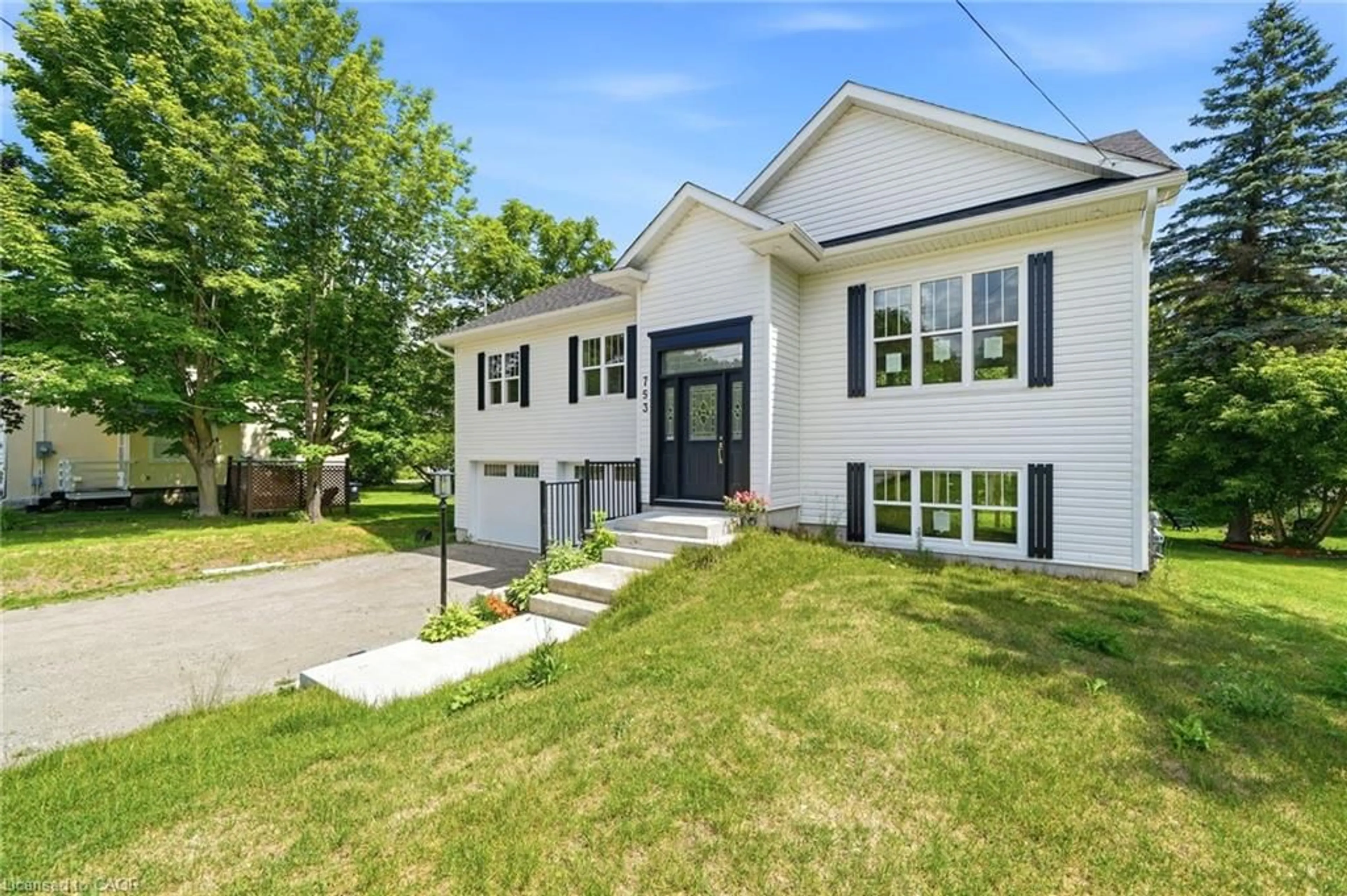 Unknown for 753 Fifth Ave, Port McNicoll Ontario L0K 1R0