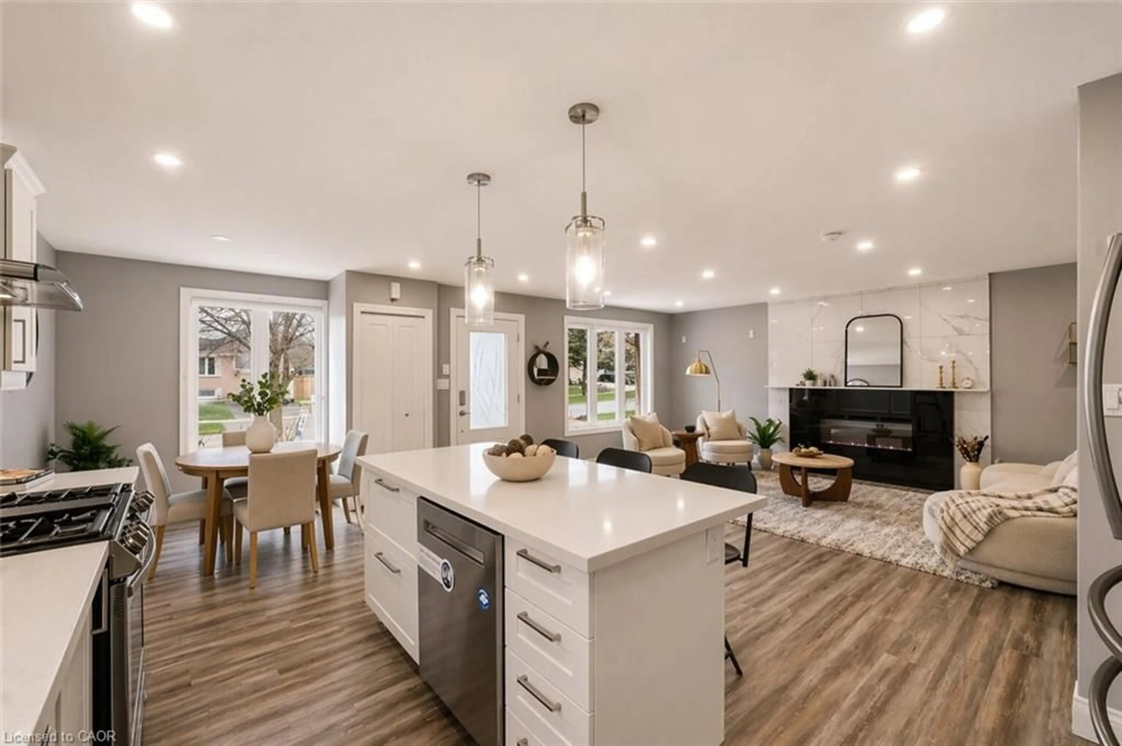 Open concept kitchen, unknown for 86 Carlyle Dr, Kitchener Ontario N2P 1P5