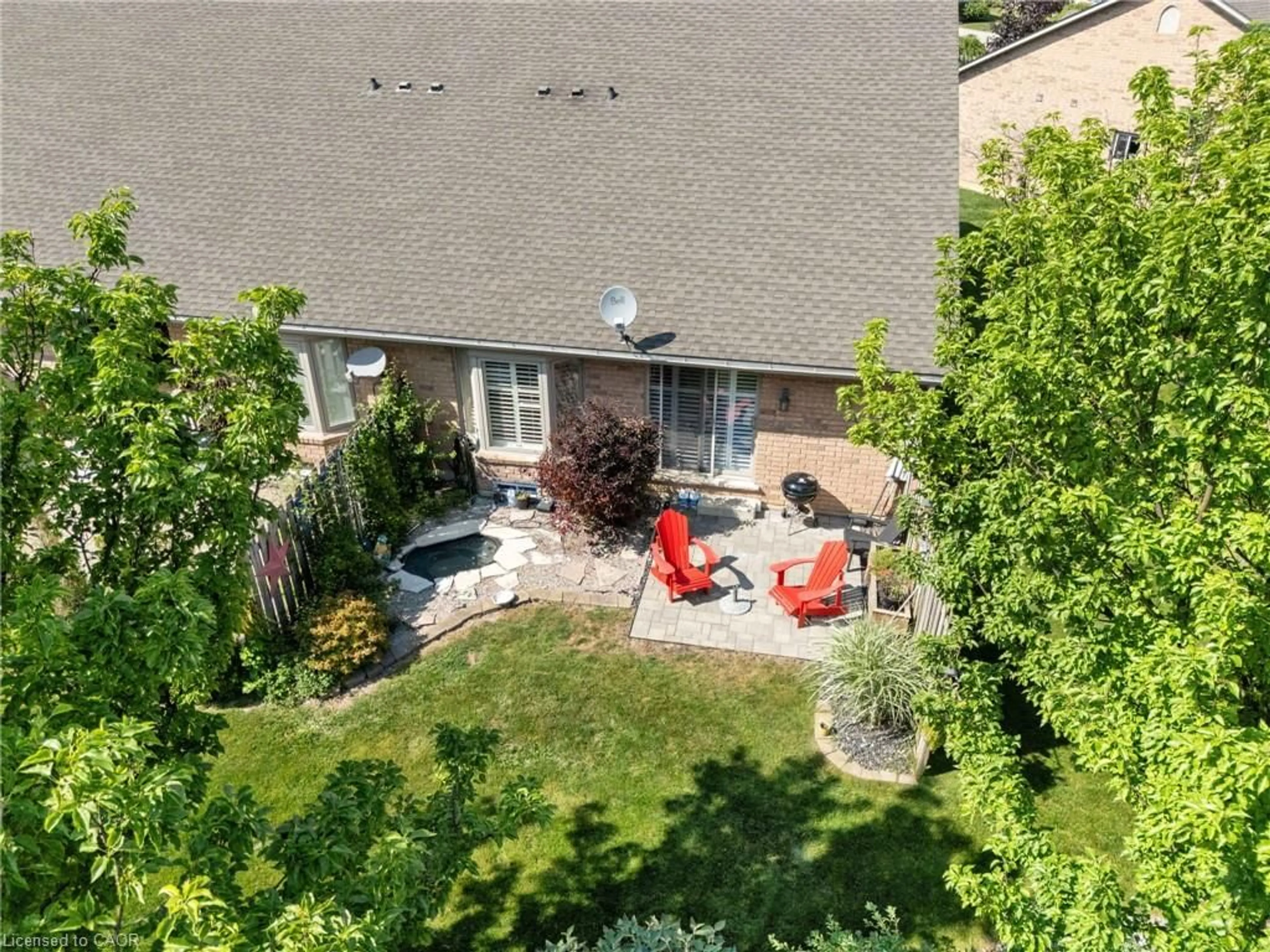 A pic from outside/outdoor area/front of a property/back of a property/a pic from drone, street for 19 Somerset Dr #16, Port Dover Ontario N0A 1N7