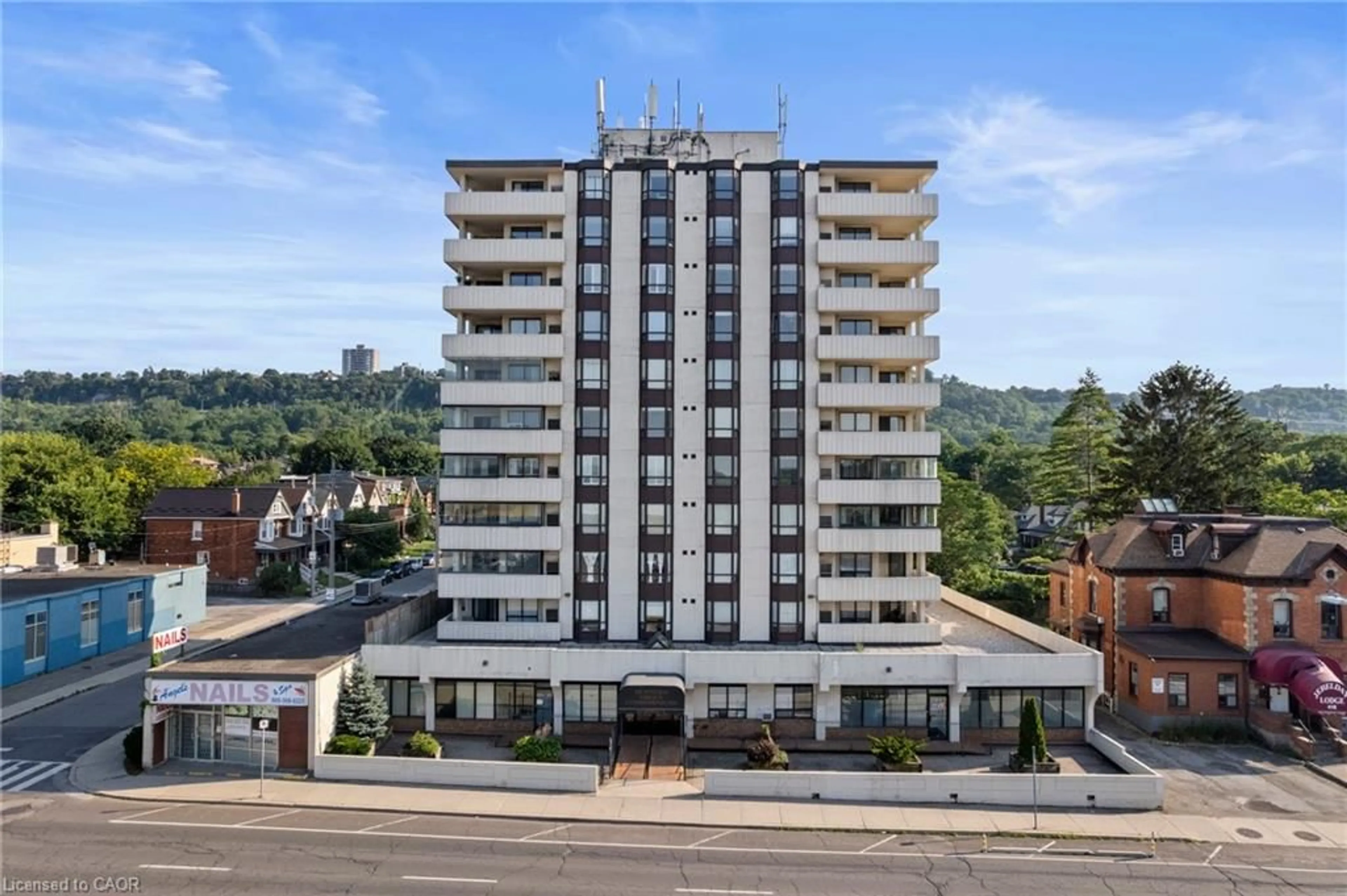 A pic from outside/outdoor area/front of a property/back of a property/a pic from drone, building for 432 Main St #801, Hamilton Ontario L8N 1J9