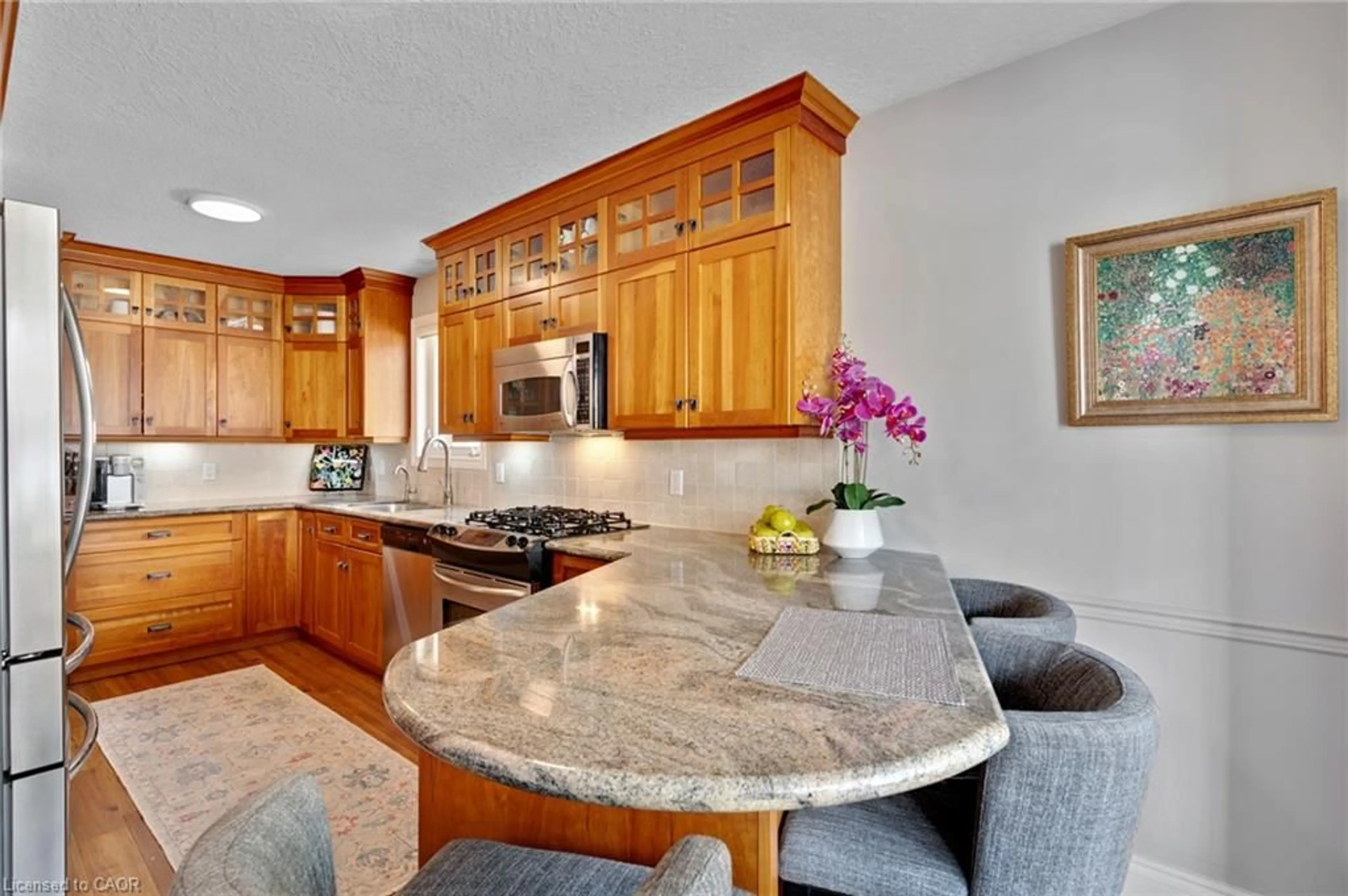 Contemporary kitchen, ceramic/tile floor for 350 Doon Valley Dr #6D, Kitchener Ontario N2P 2M9