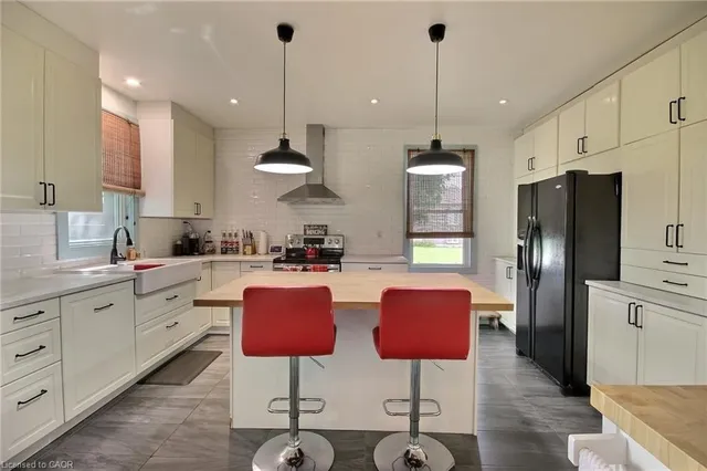206 Union St, Listowel 4