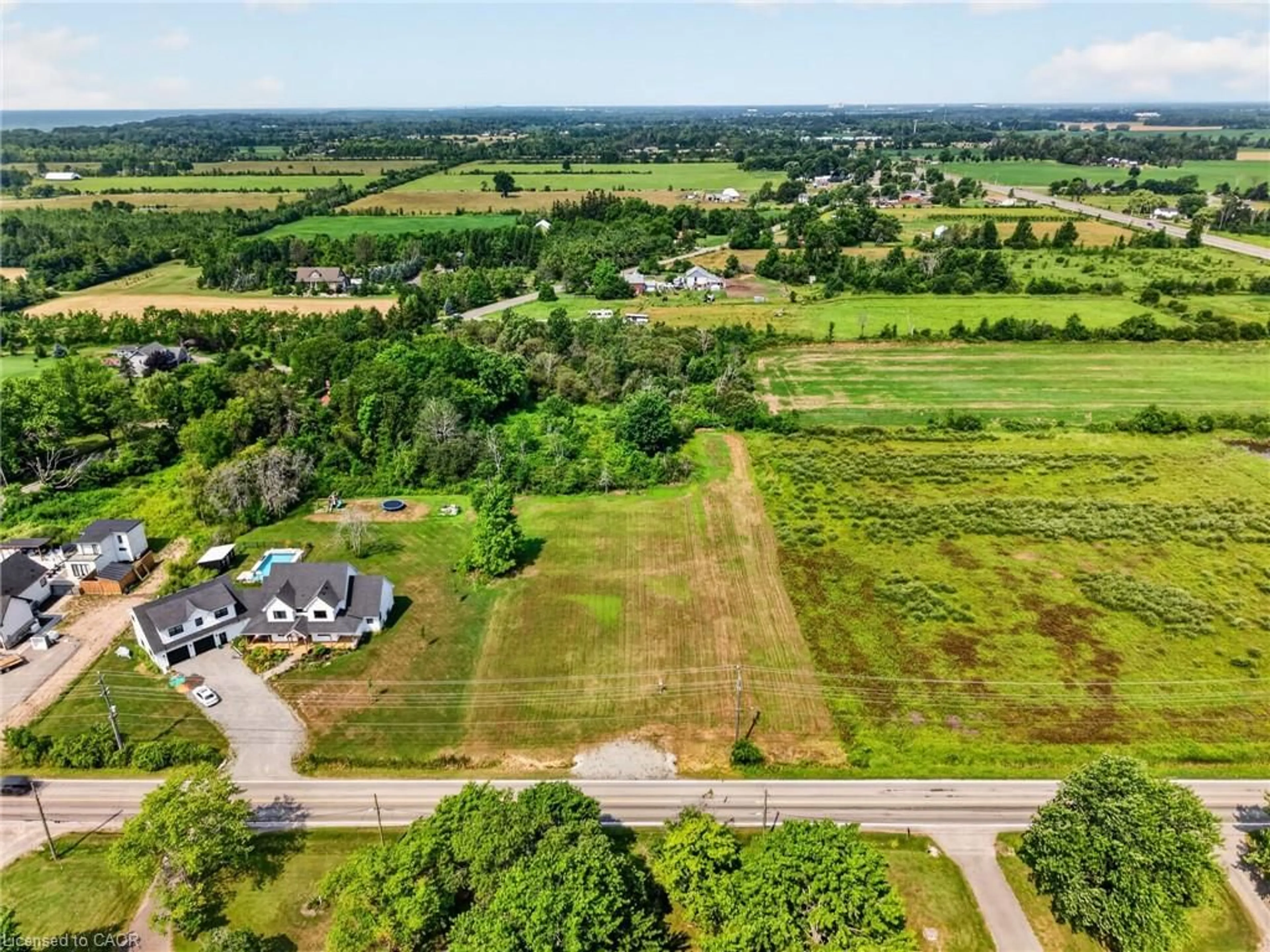A pic from outside/outdoor area/front of a property/back of a property/a pic from drone, unknown for PART 3 Empire Rd, Sherkston Ontario L0S 1R0