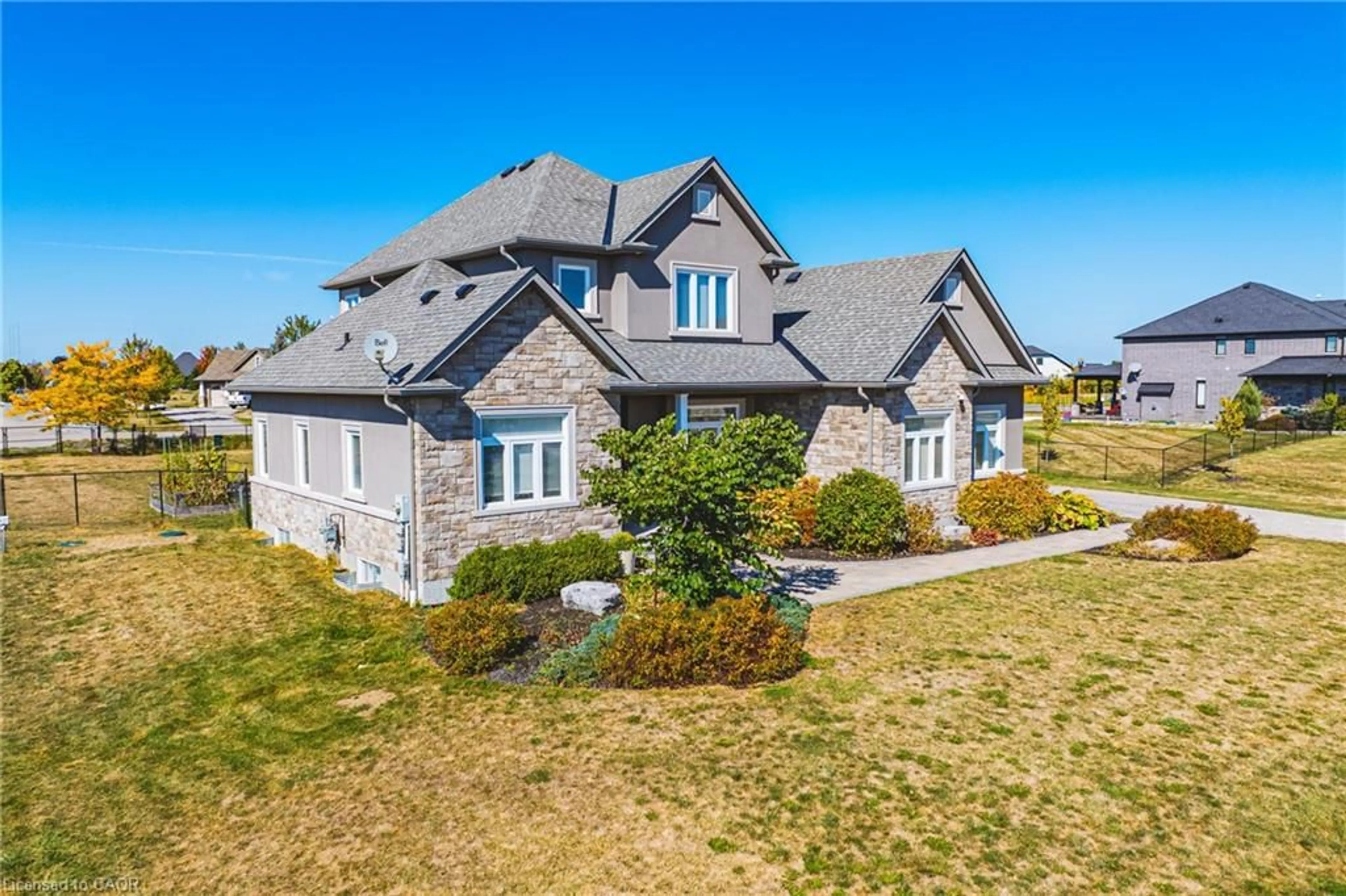 A pic from outside/outdoor area/front of a property/back of a property/a pic from drone, building for 2855 Haldimand Rd 9, York Ontario N0A 1R0