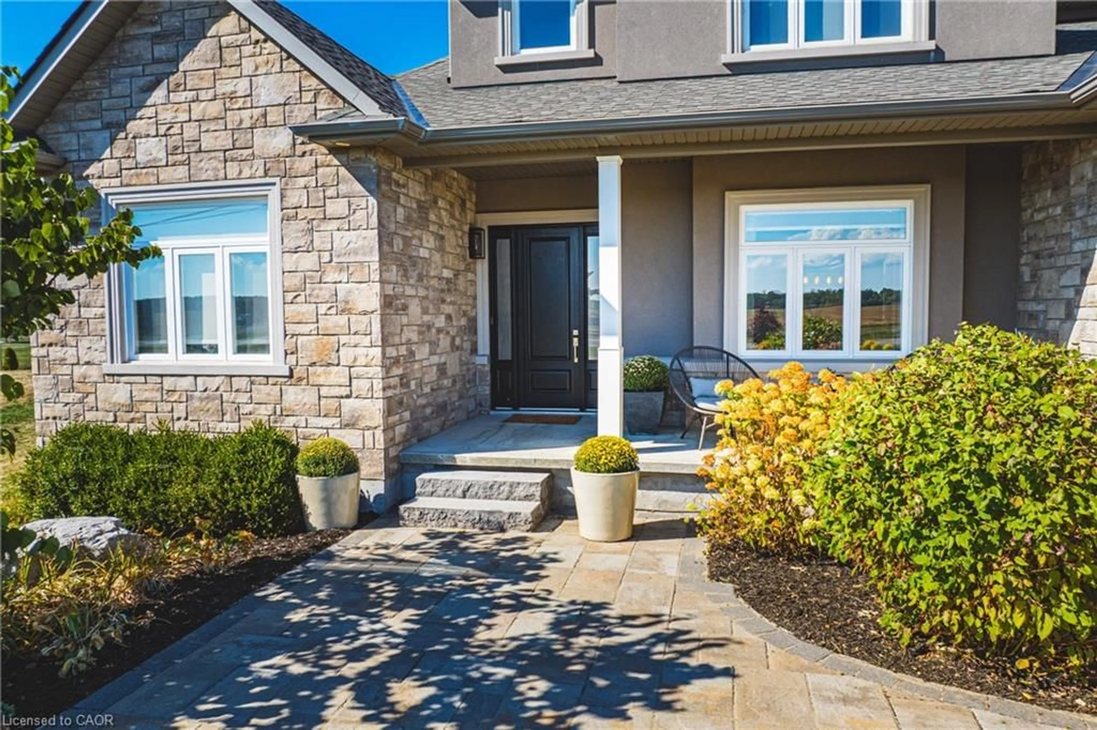 Indoor entryway for 2855 Haldimand Rd 9, York Ontario N0A 1R0