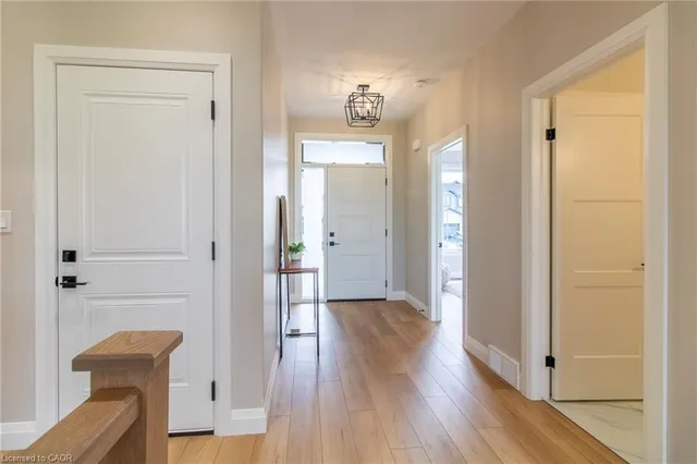 96 Craddock Blvd, Jarvis 4