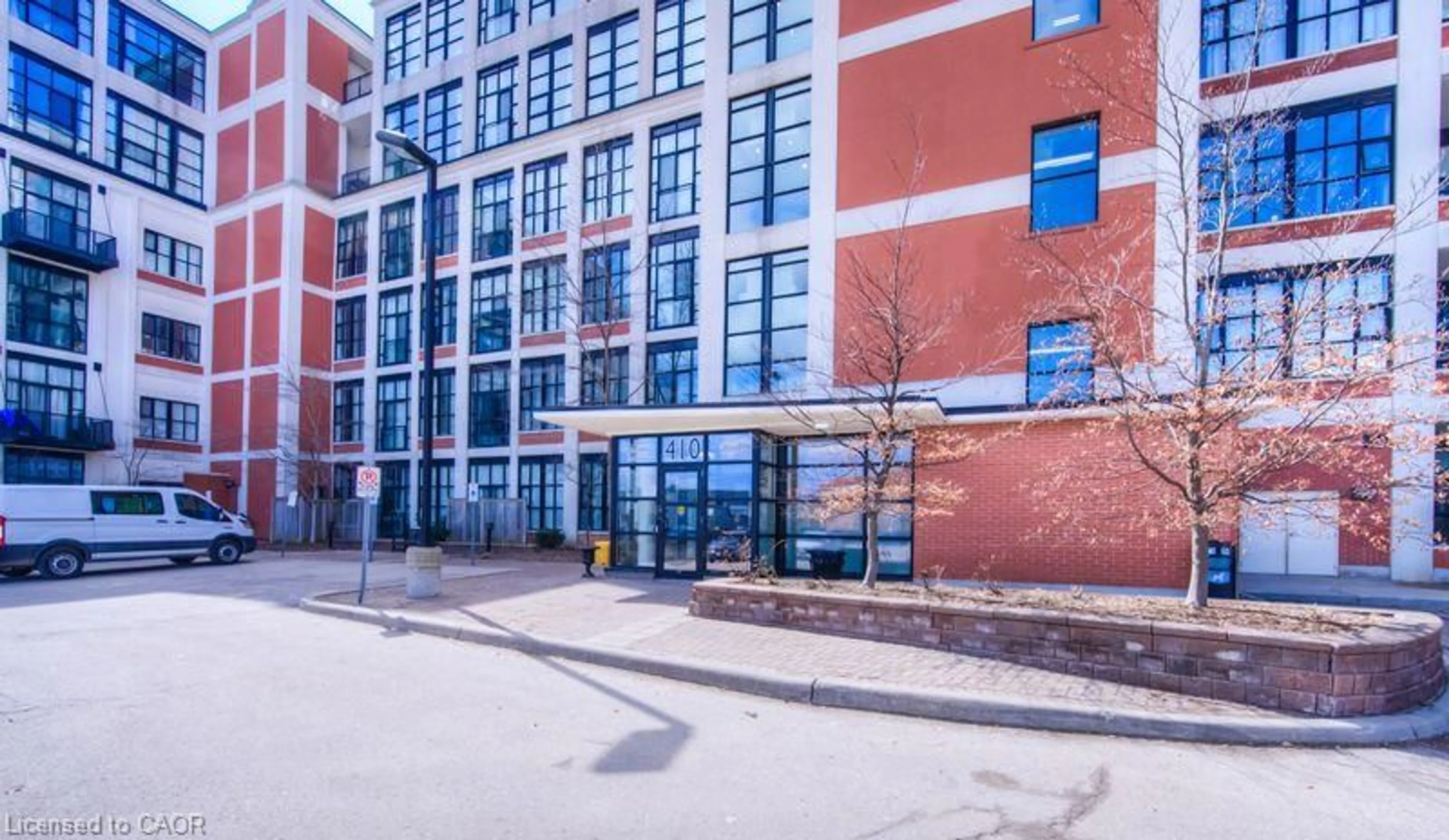 Unknown for 404 King St #405, Kitchener Ontario N2G 2L5