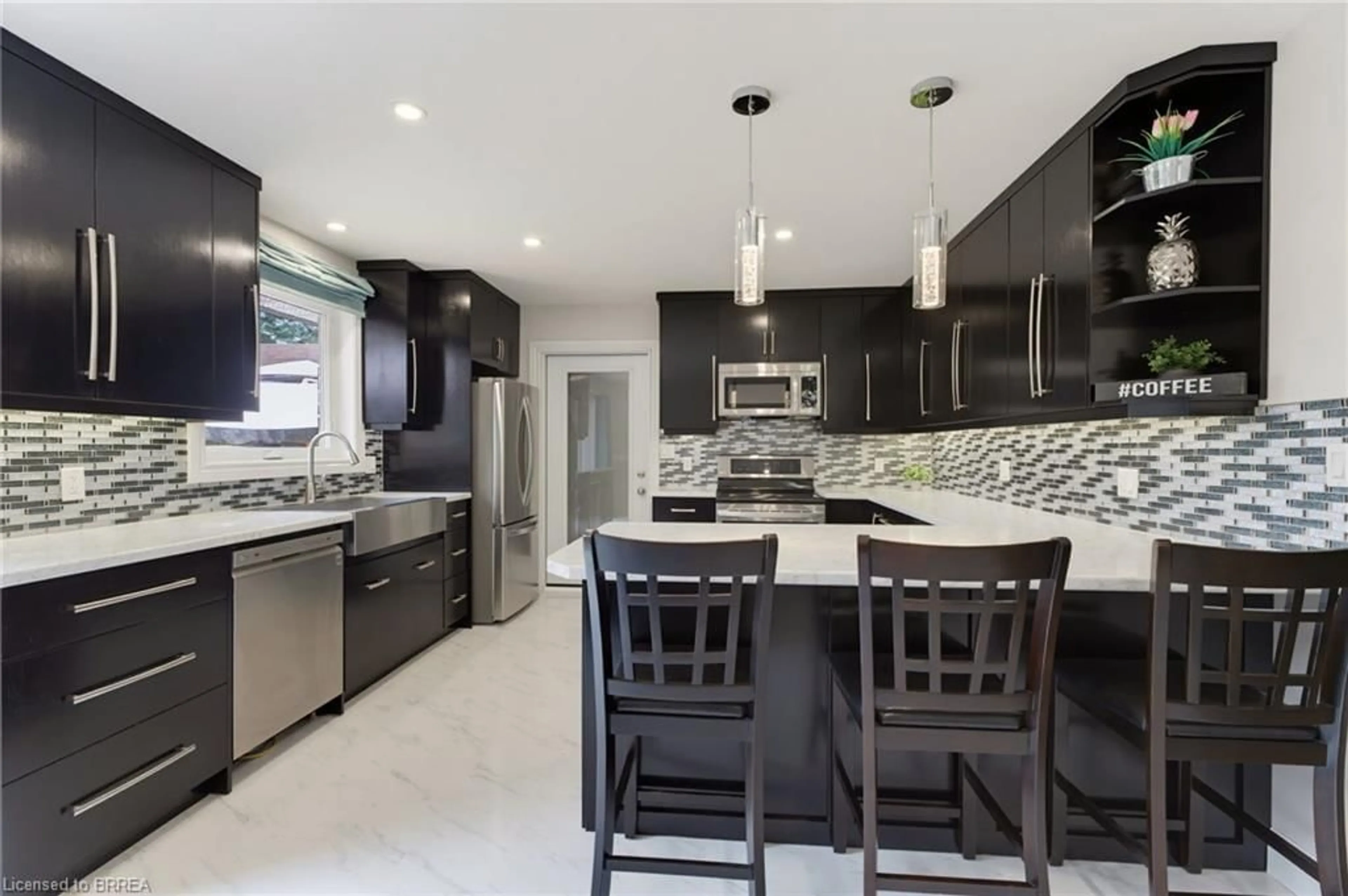 Contemporary kitchen, ceramic/tile floor for 546 Glen Morris Rd, Glen Morris Ontario N0B 1W0