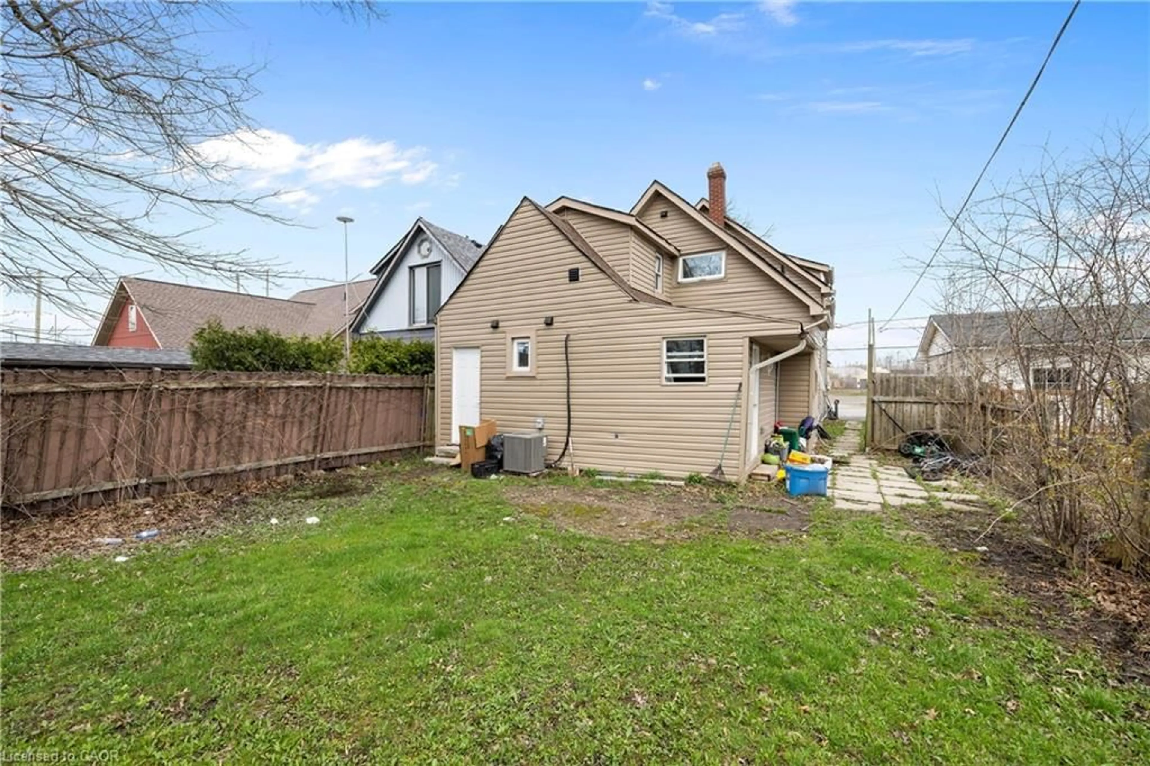 Unknown for 313 Gilmore Rd, Fort Erie Ontario L2A 2M9