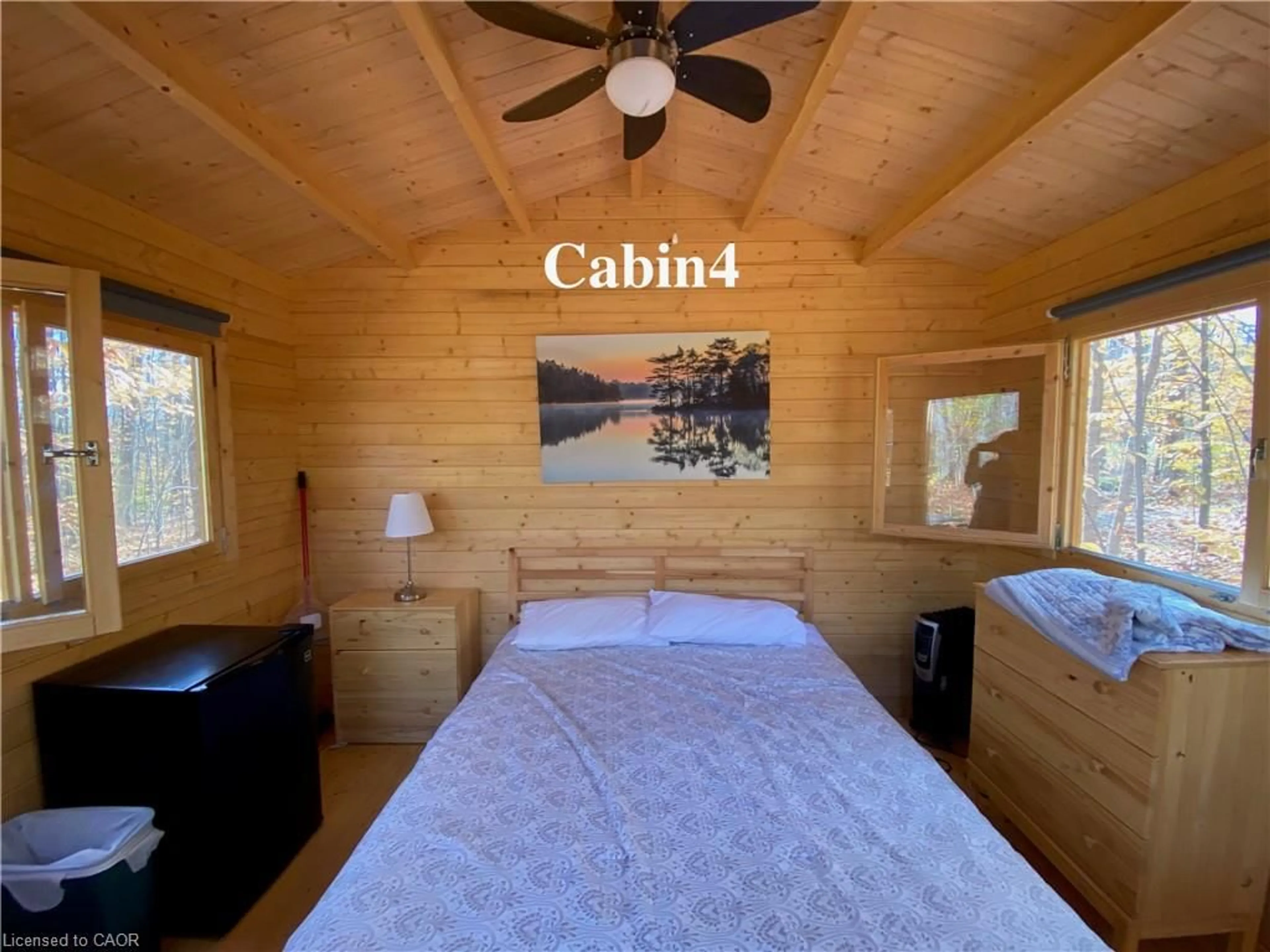 Bedroom with bed, unknown for 3121 35 Hwy, South Algonquin Ontario K0L 2K0
