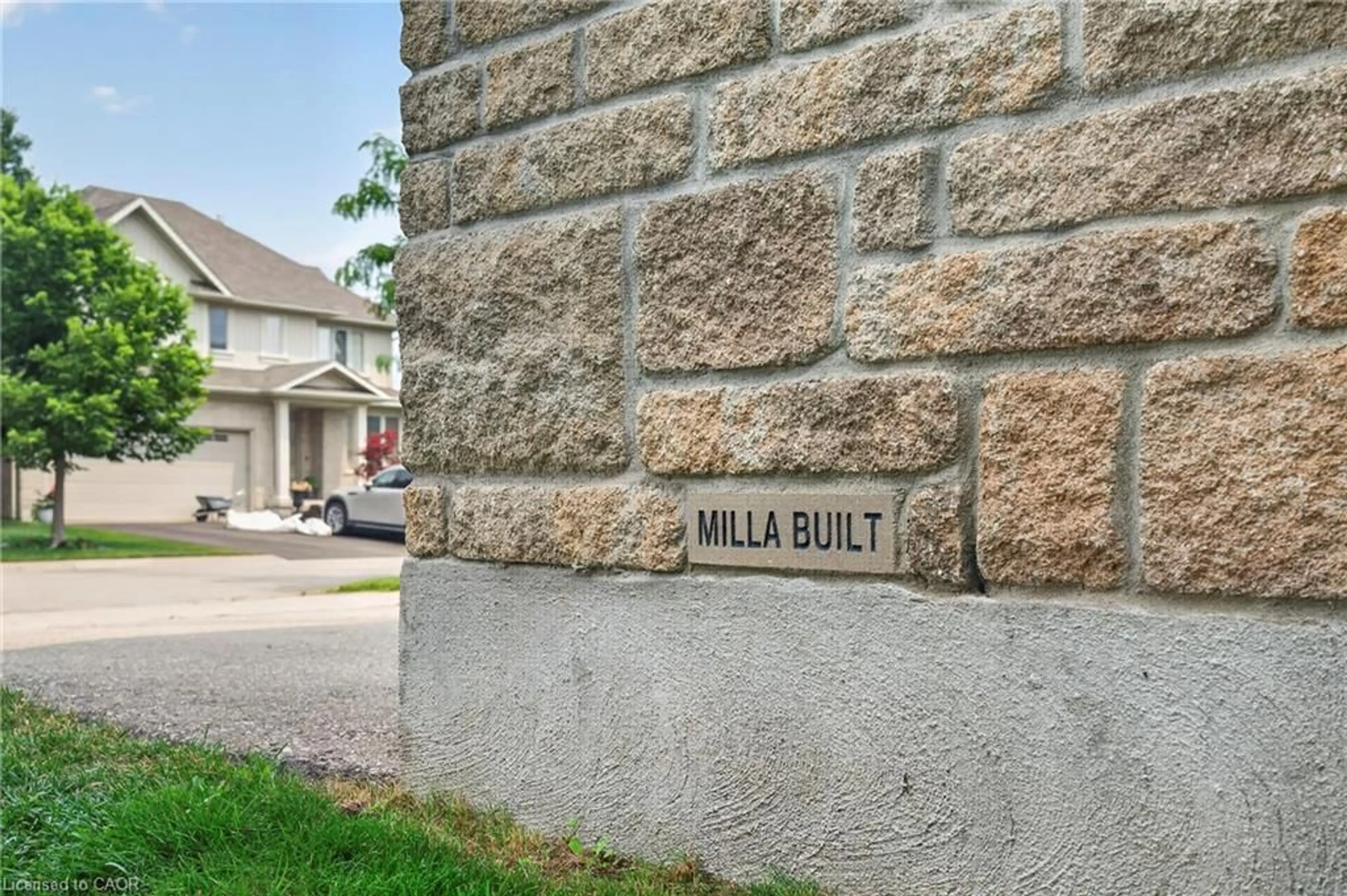 Home with brick exterior material, building for 543 Werni Crt, Waterloo Ontario N2V 2S7