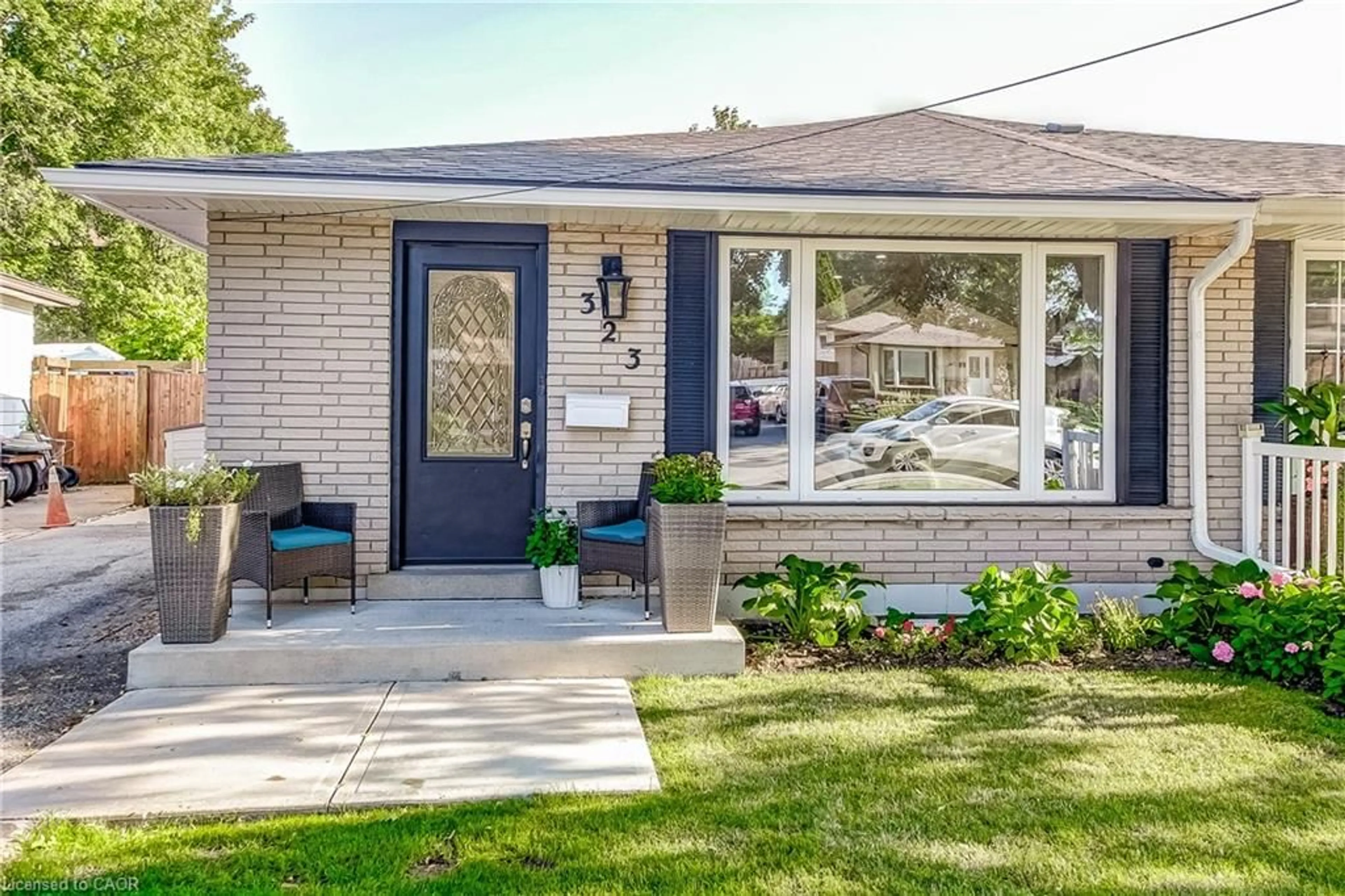 Home with brick exterior material, street for Dr, Hamilton Ontario L9C 4T4