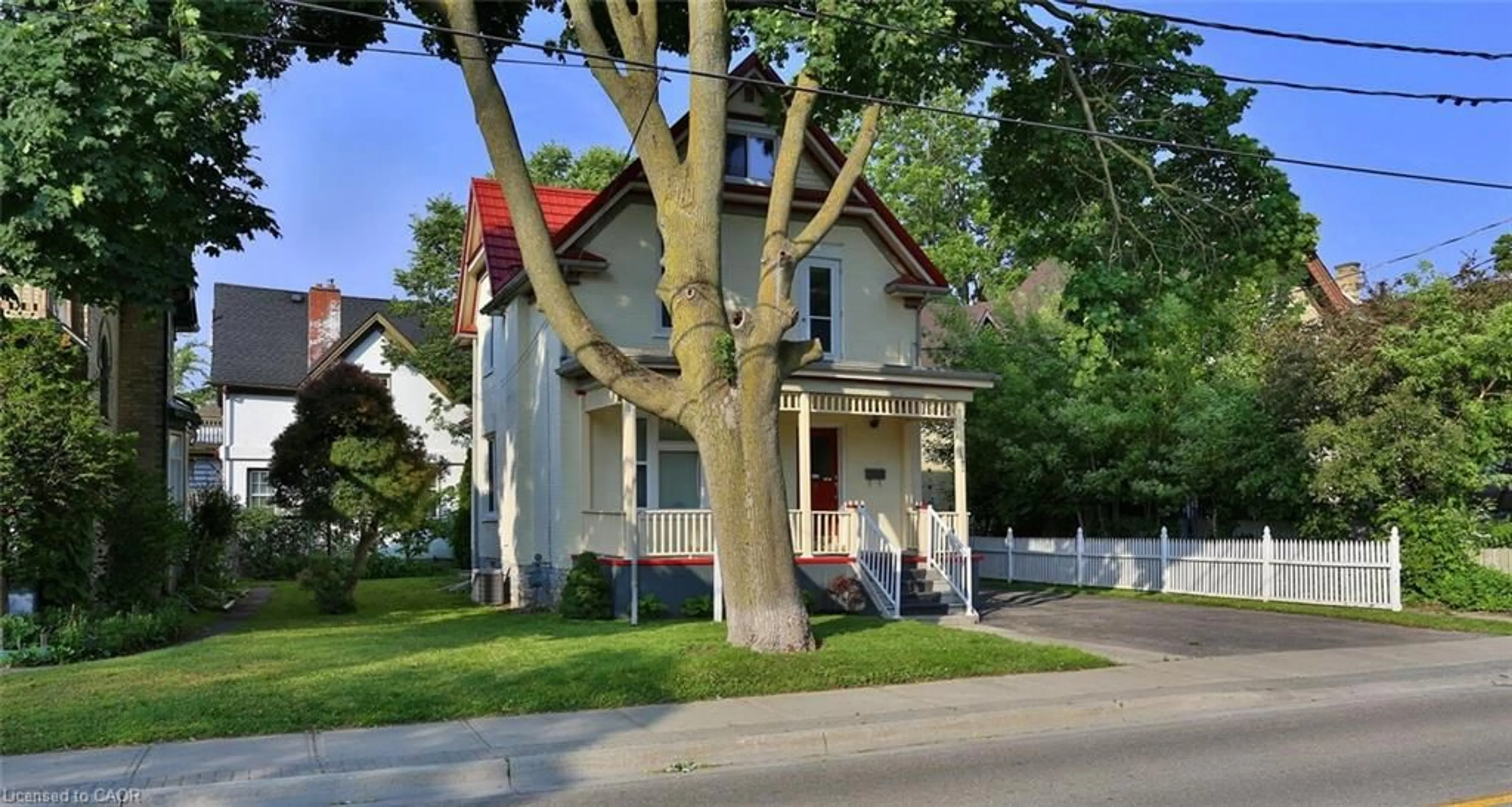 Unknown for St, Kitchener Ontario N2H 1A6