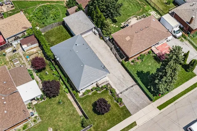 163 Britannia Ave, Stoney Creek 2