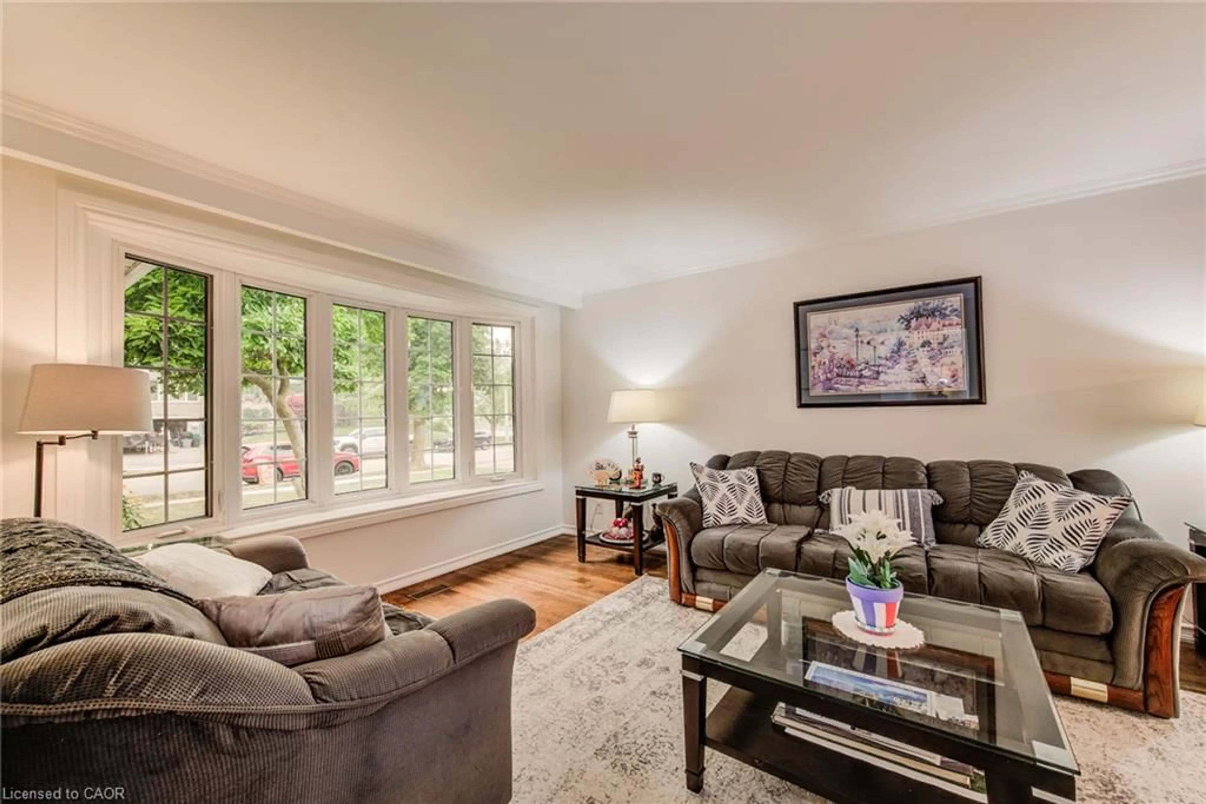 Living room with furniture, unknown for 215 Forestwood Dr, Kitchener Ontario N2N 1B7
