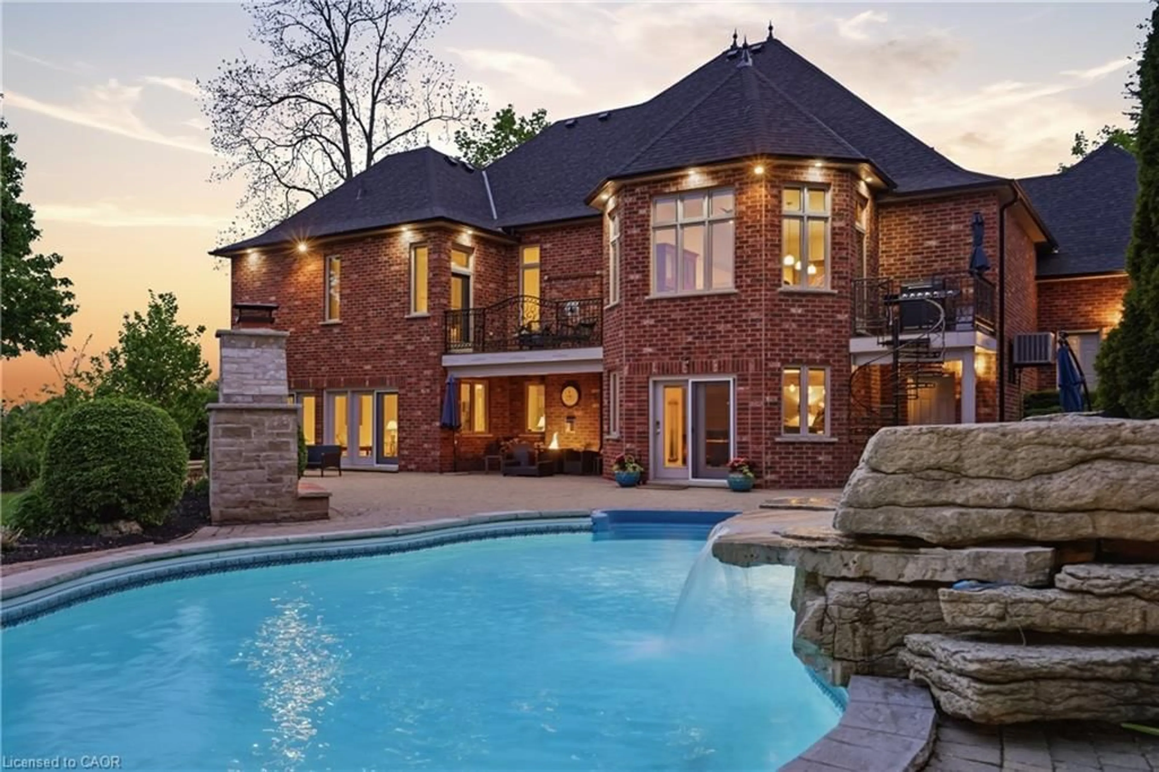 Home with brick exterior material, unknown for Rd, Ancaster Ontario L9G 3L1
