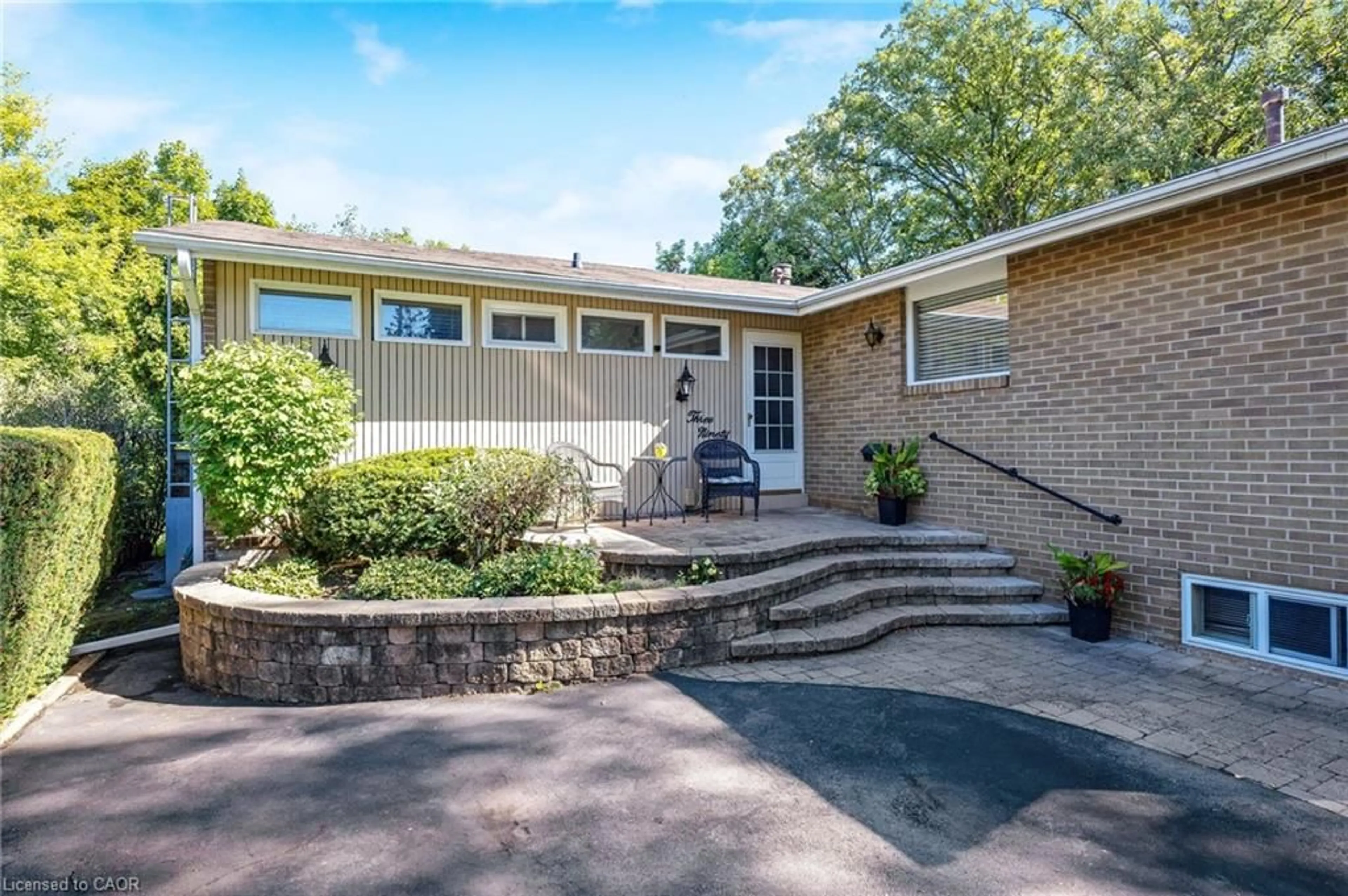 Home with brick exterior material, street for 391 Bell St, Milton Ontario L9T 2B2