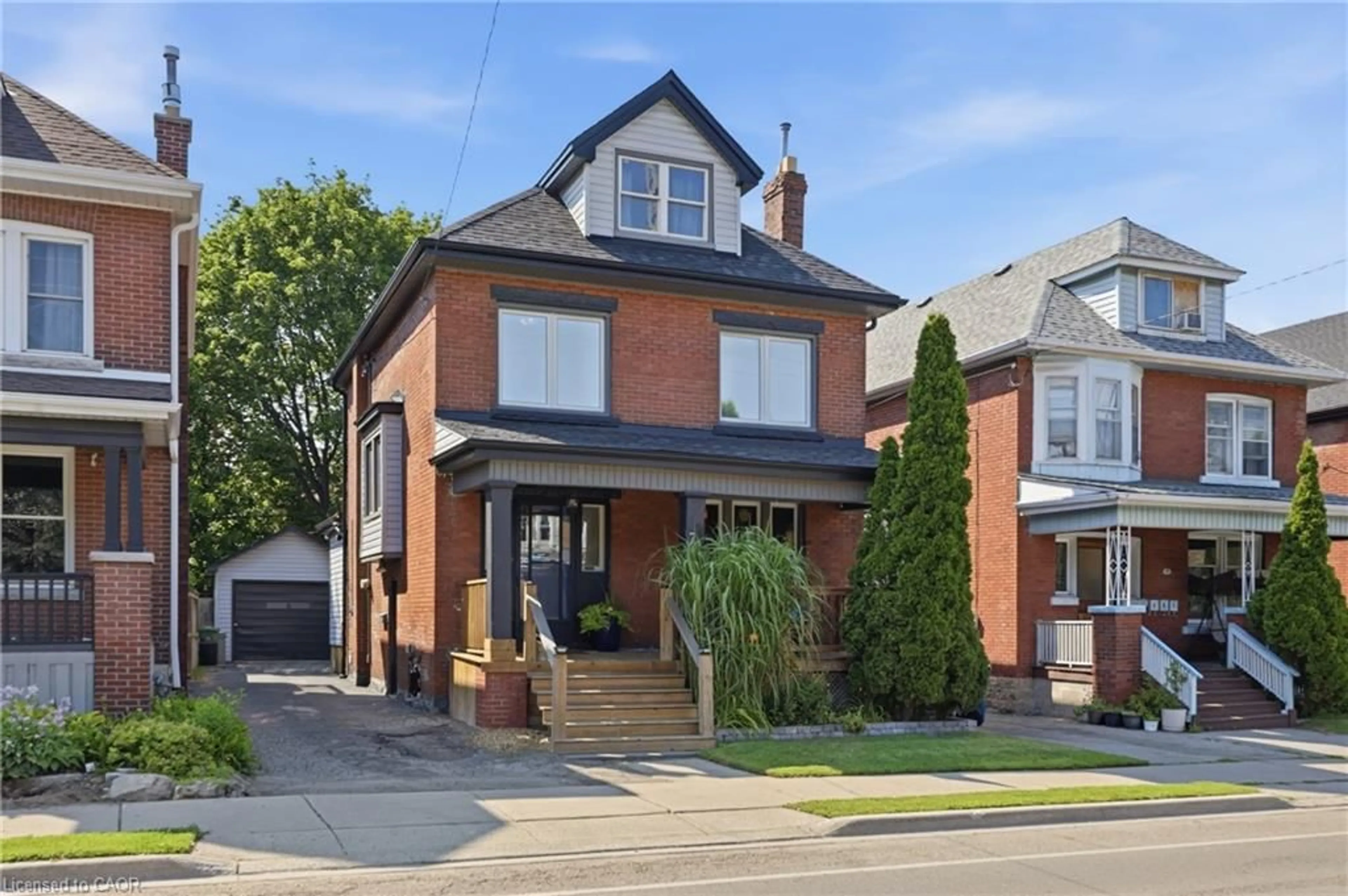 Home with brick exterior material, street for Ave, Hamilton Ontario L8M 3C9