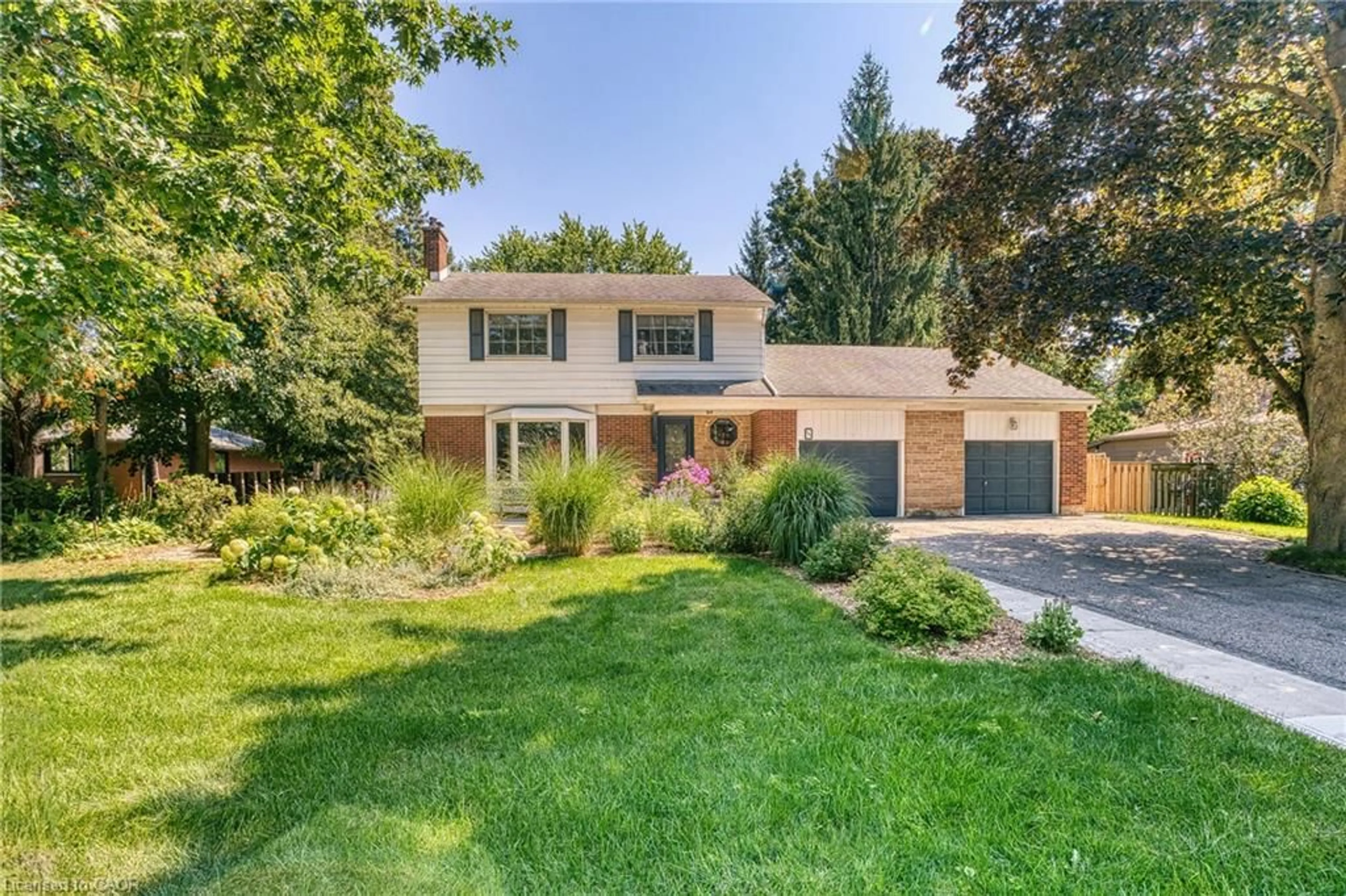 Home with brick exterior material, street for 127 Blenheim Rd, Cambridge Ontario N1S 1G4