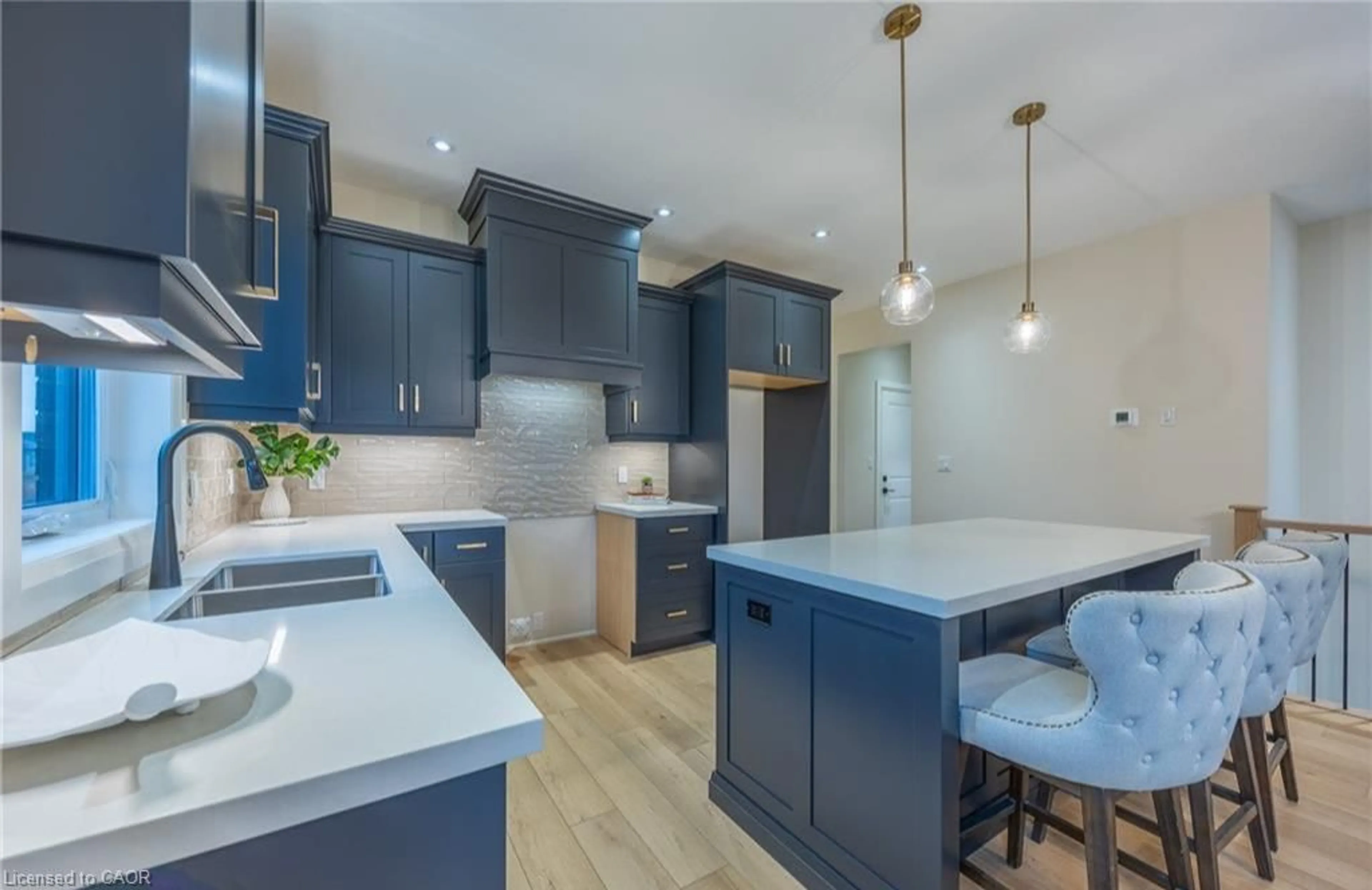 Open concept kitchen, unknown for 89 Duchess Dr, Delhi Ontario N4B 0B2