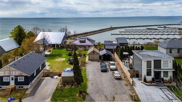 78 Brown St, Port Dover 5