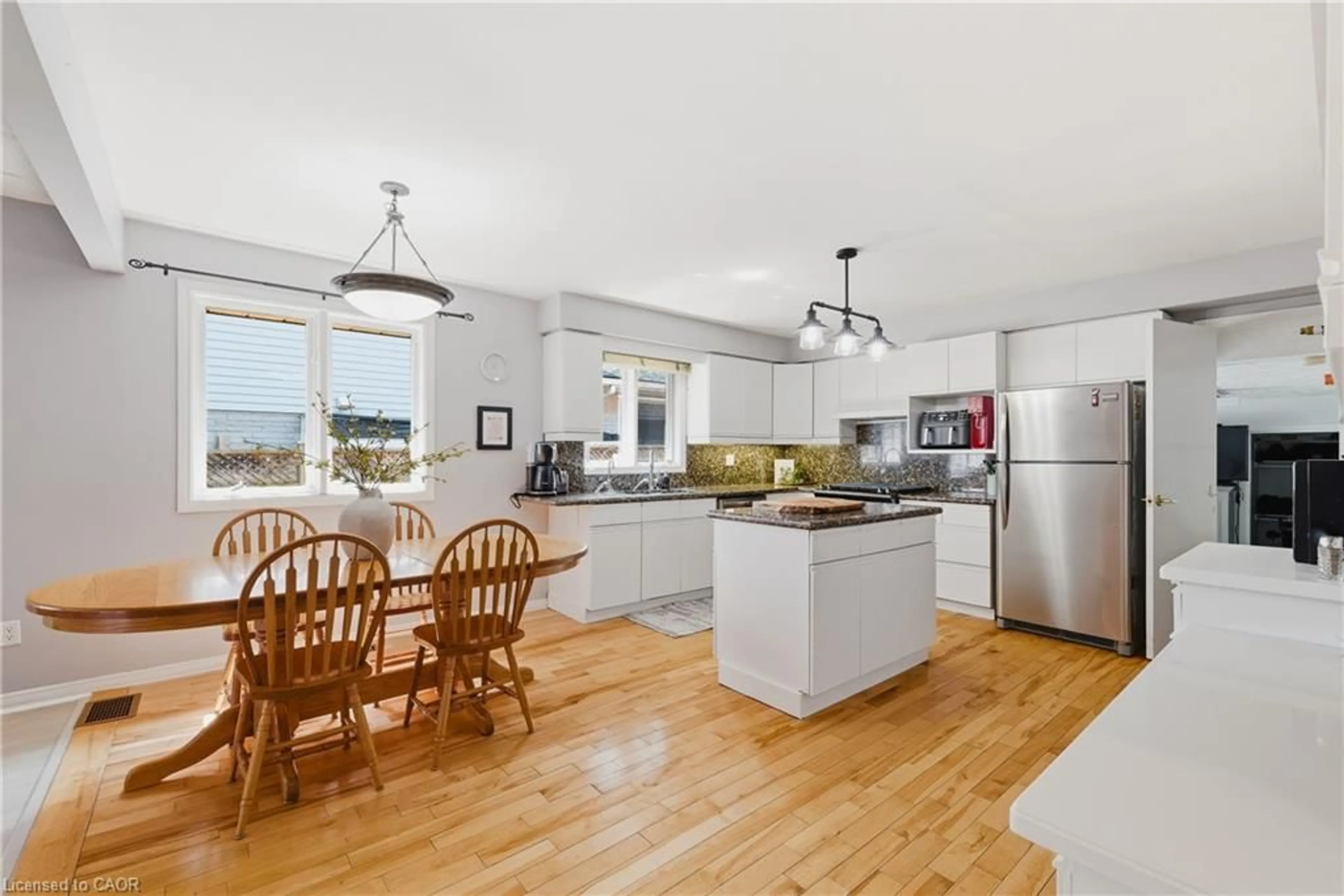 Open concept kitchen, unknown for Pl, Waterloo Ontario N2K 3J2