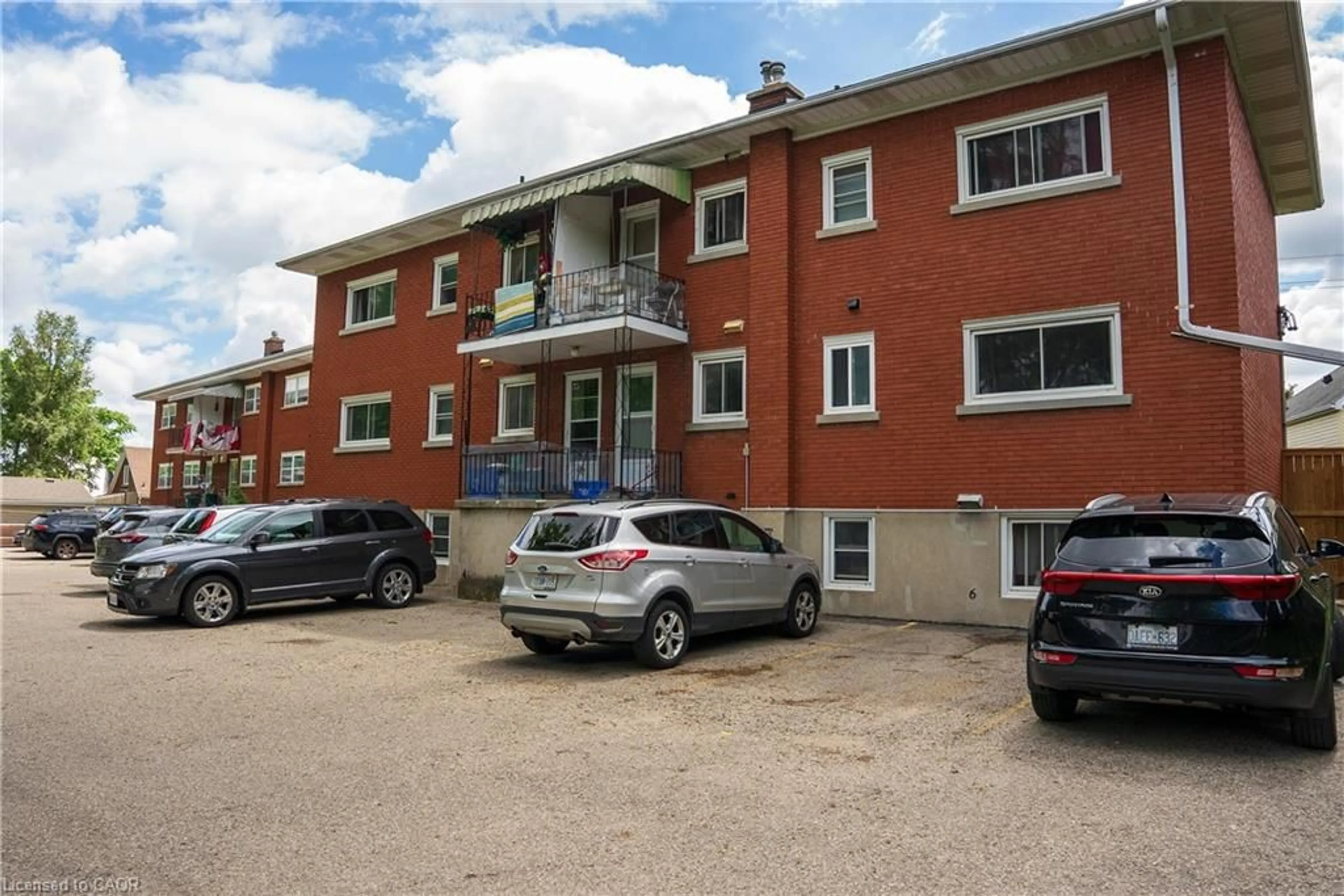 Unknown for 282 Ottawa St, Kitchener Ontario N2G 3T6