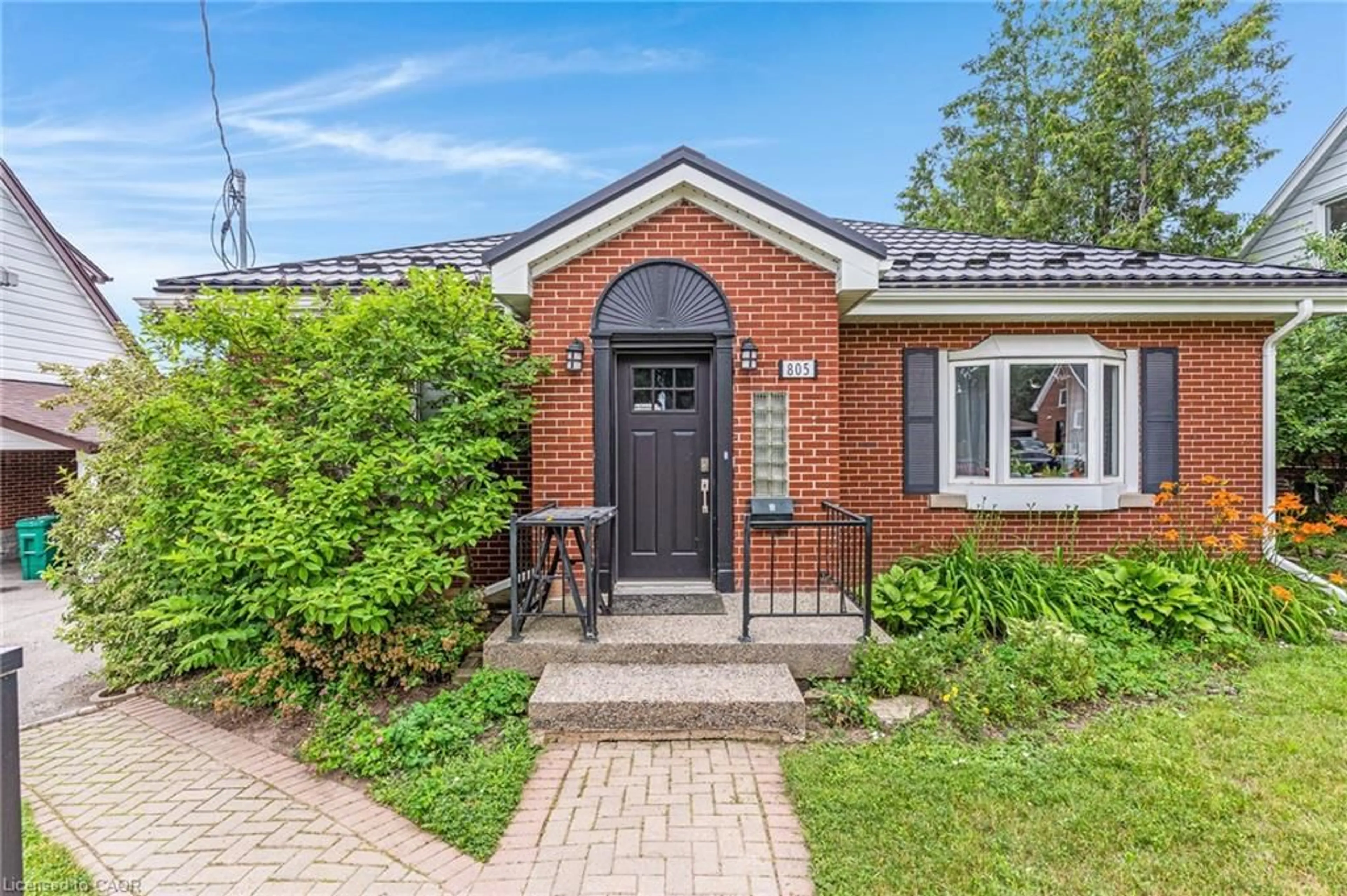 Home with brick exterior material, street for 805 Rockway Dr, Kitchener Ontario N2G 3B6