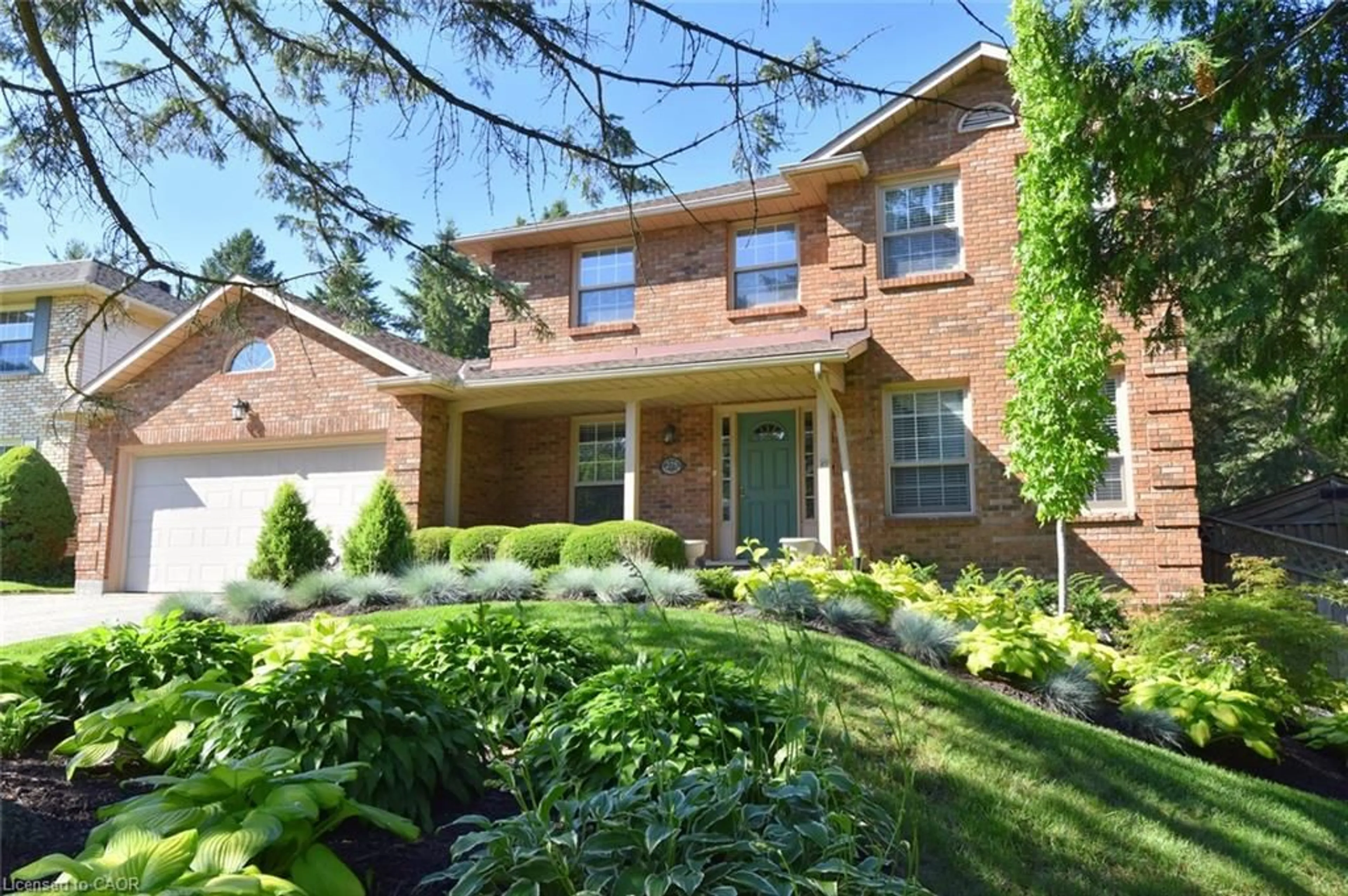 Home with brick exterior material, street for Dr, Ancaster Ontario L9G 3Z9