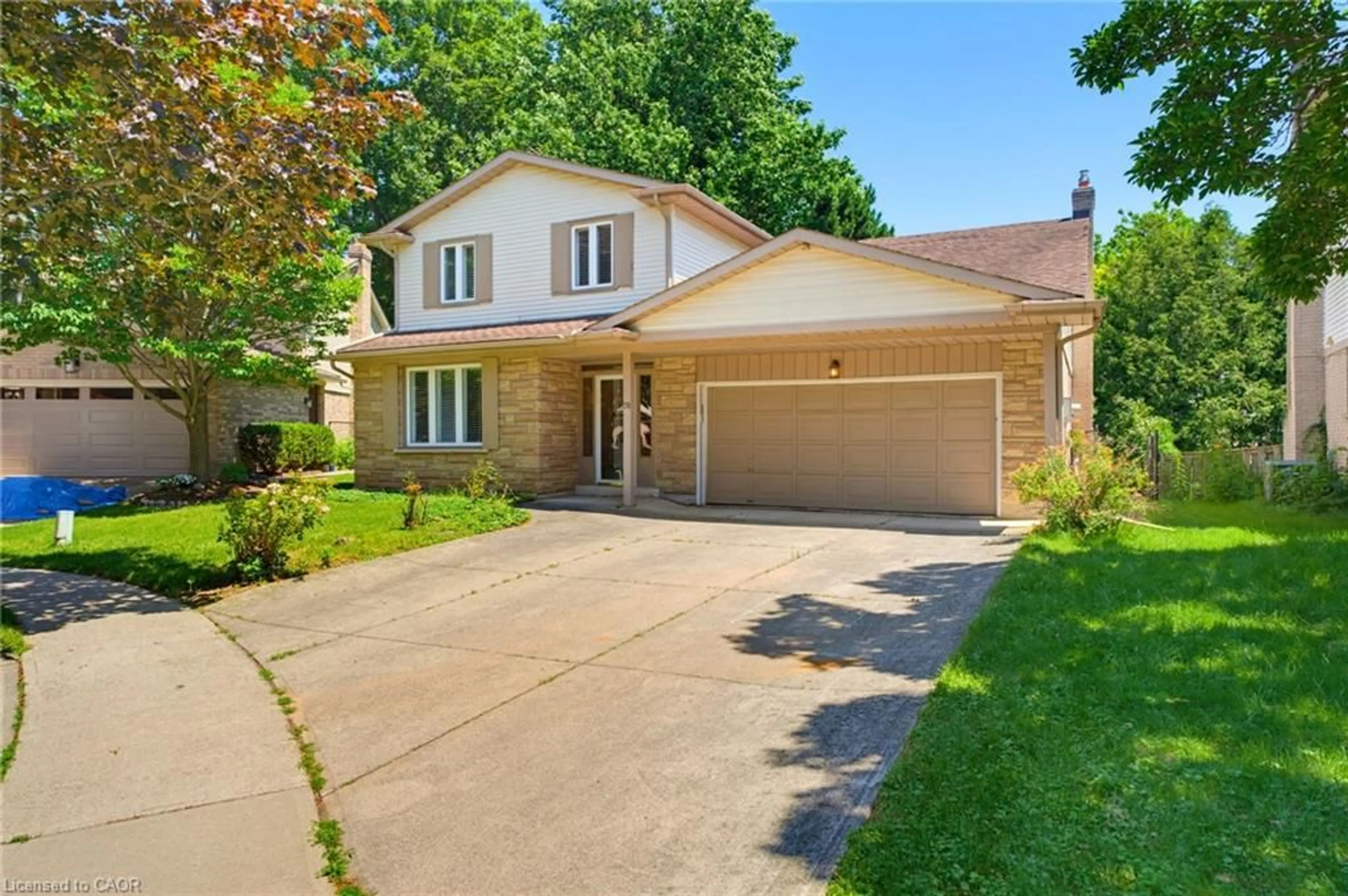Home with brick exterior material, street for Dr, Dundas Ontario L9H 6M7